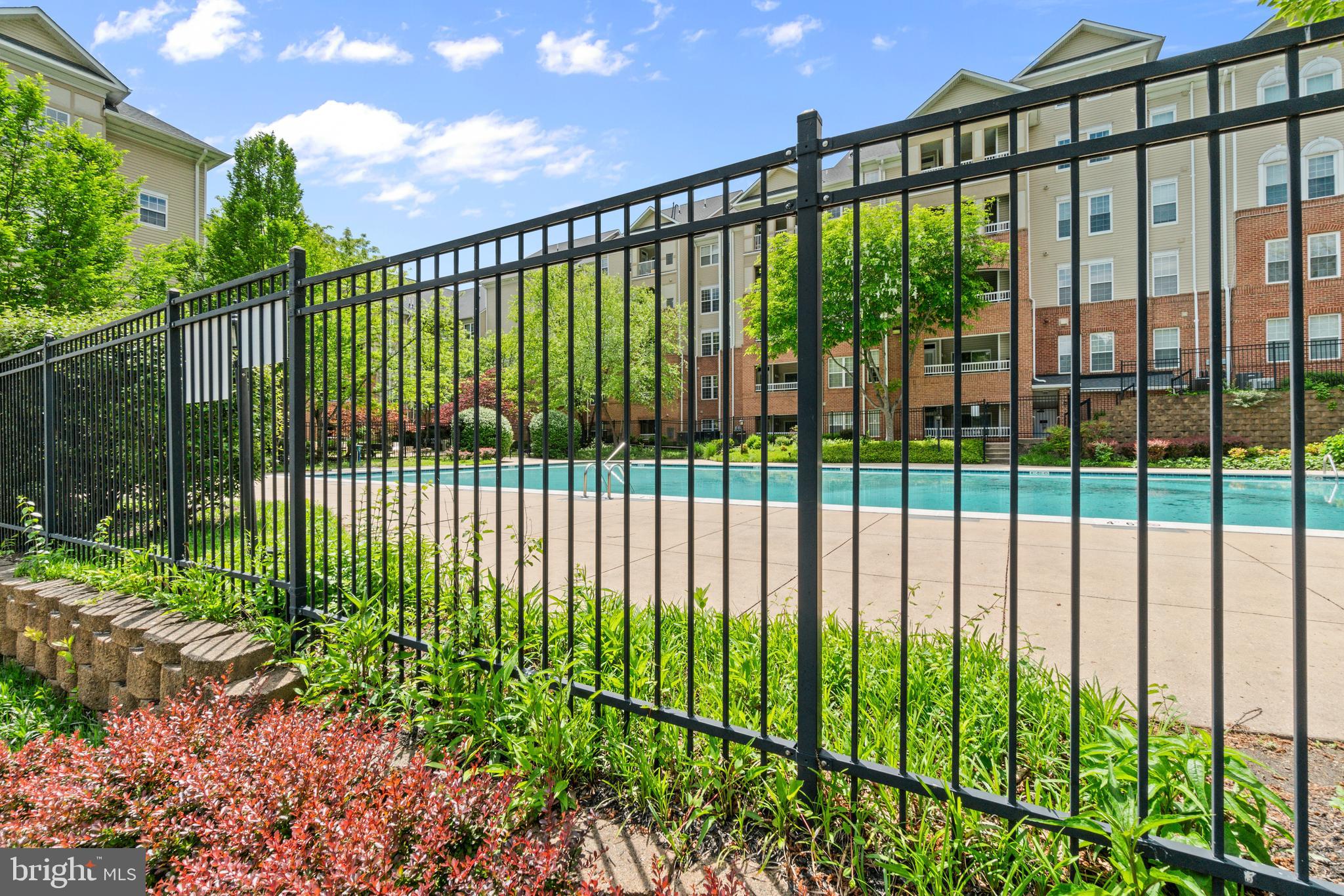 HIGH VIEW AT HUNT VALLEY - Residential
