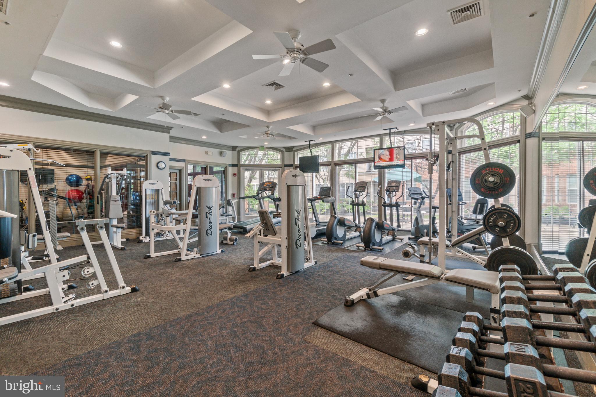 HIGH VIEW AT HUNT VALLEY - Residential