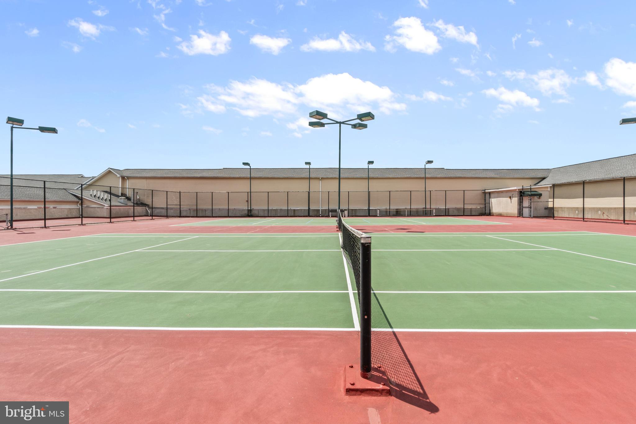 HIGH VIEW AT HUNT VALLEY - Residential