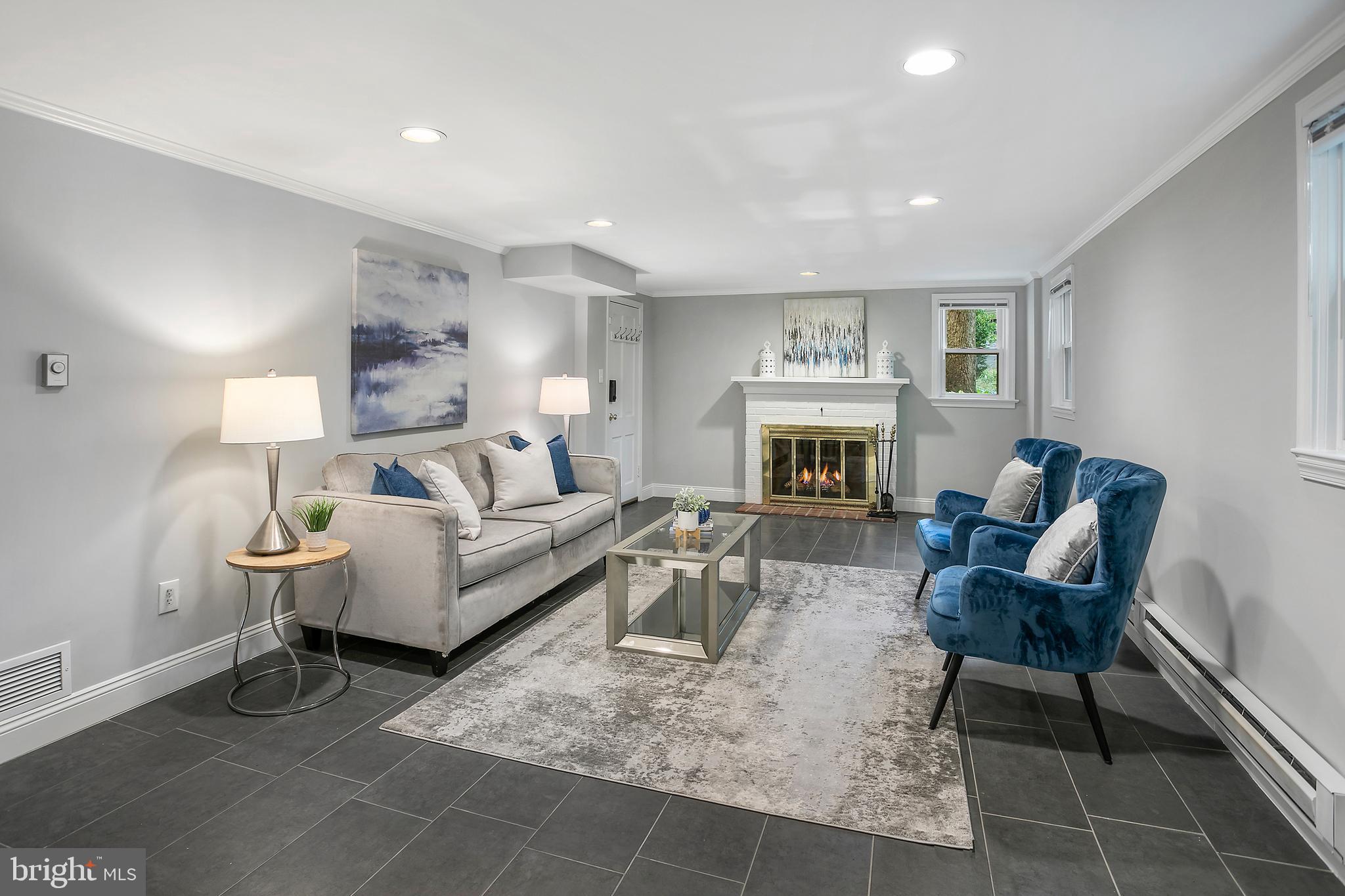 BELLEVUE FOREST - Residential