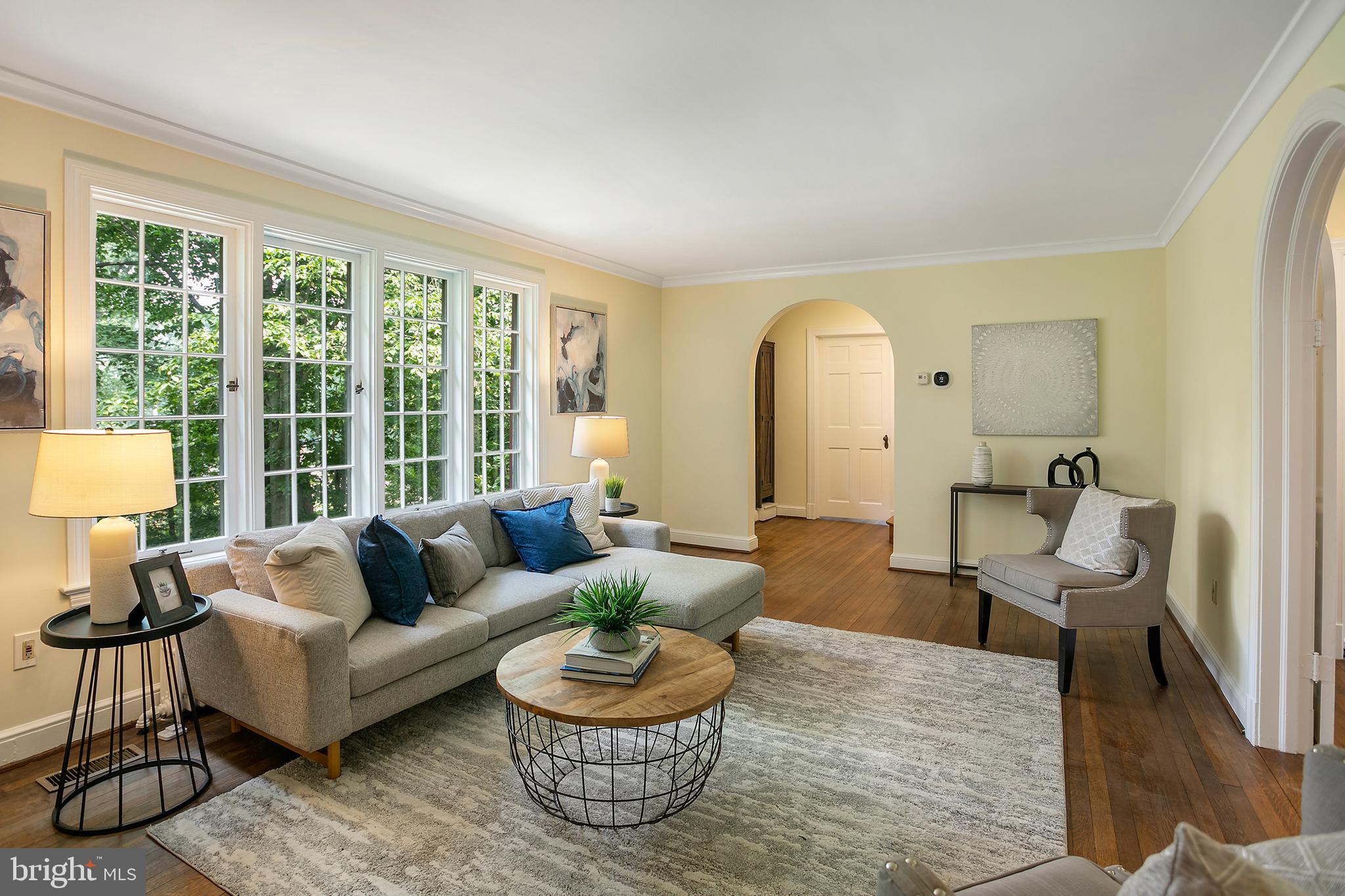 BELLEVUE FOREST - Residential