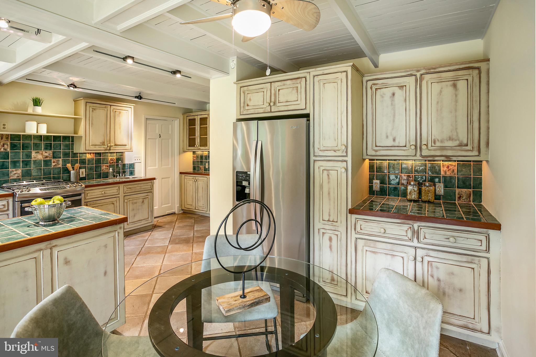 BELLEVUE FOREST - Residential