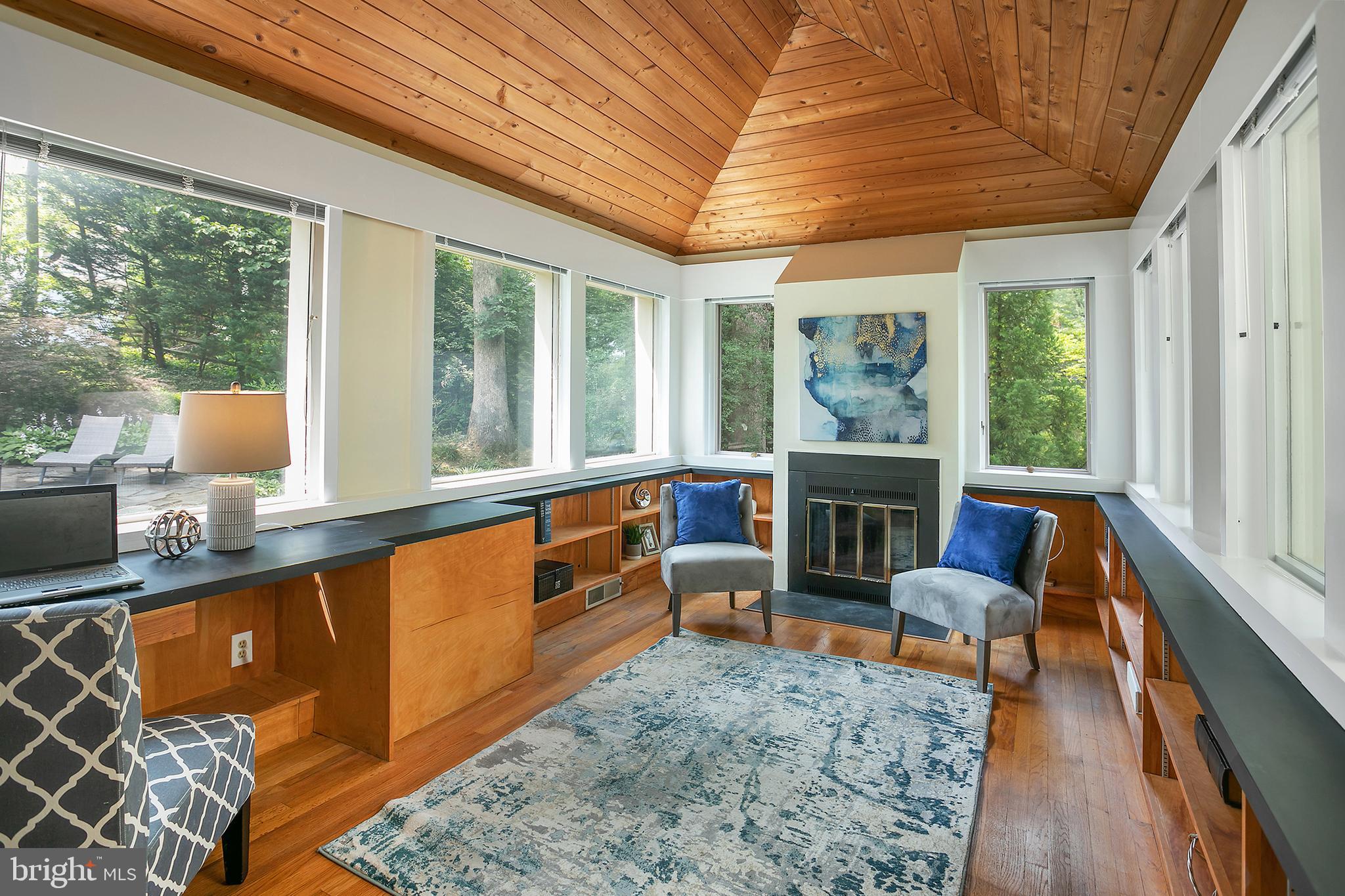 BELLEVUE FOREST - Residential