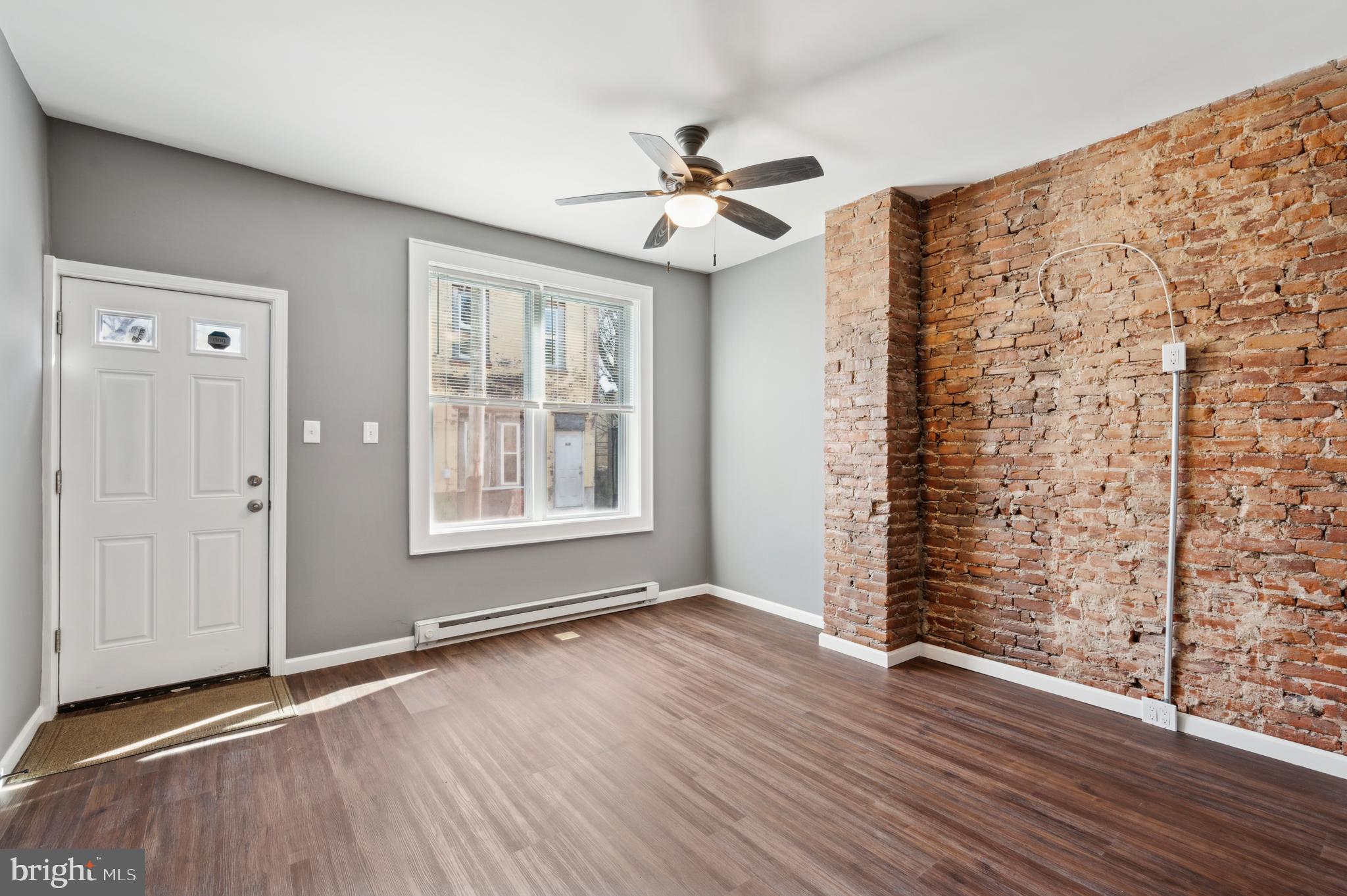 STRAWBERRY MANSION - Residential