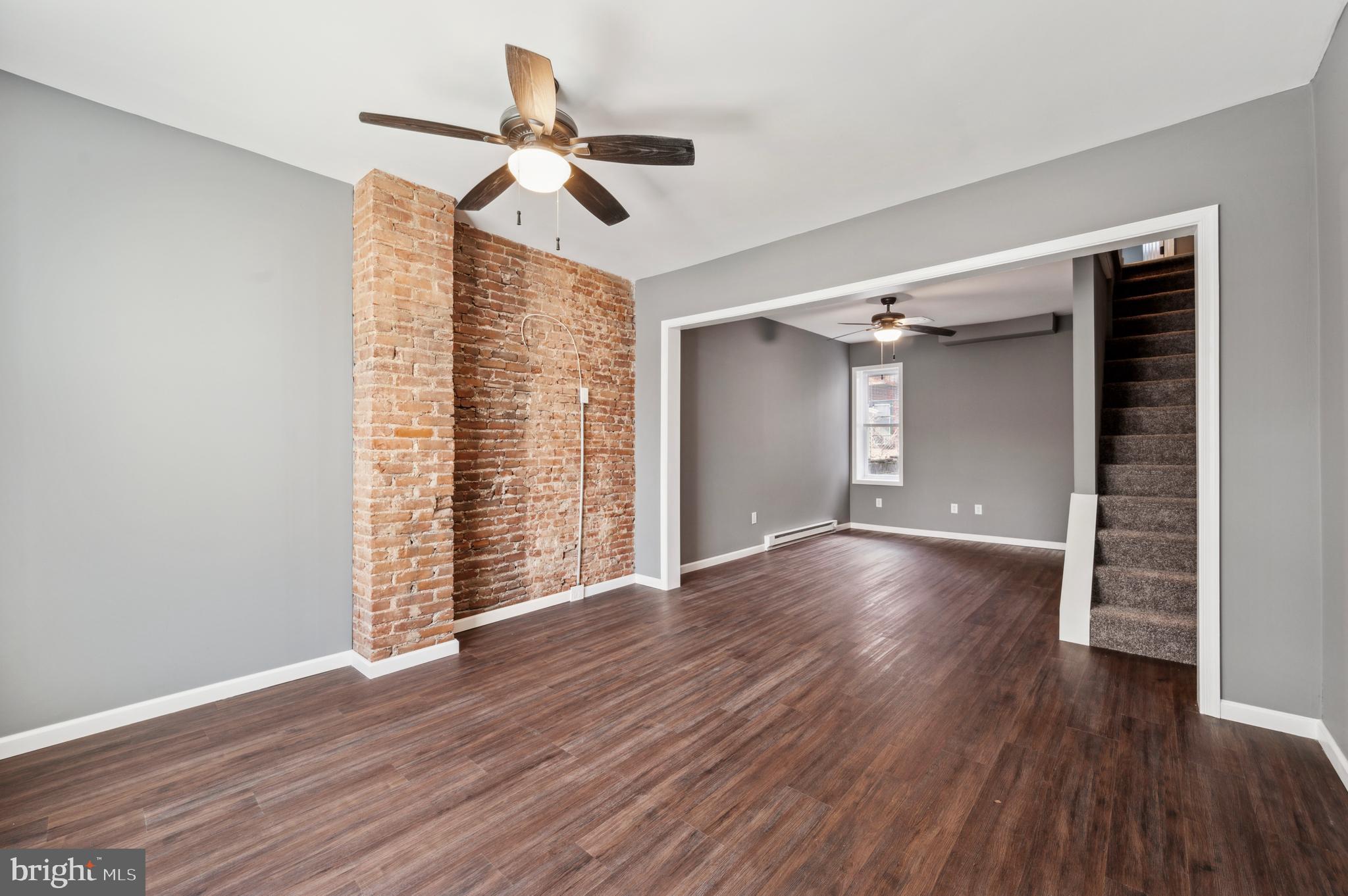 STRAWBERRY MANSION - Residential