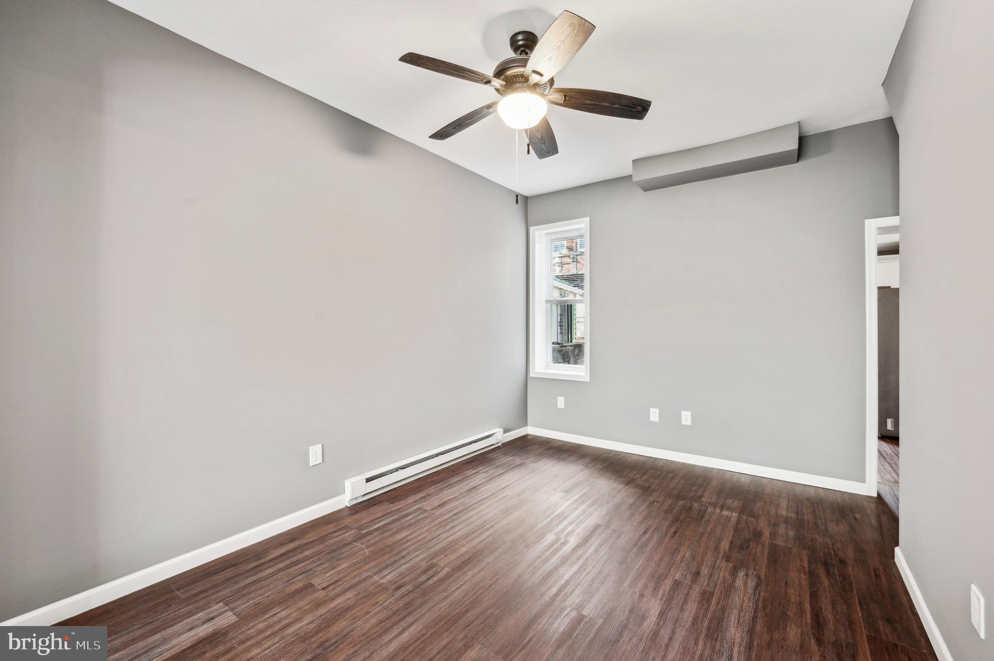 STRAWBERRY MANSION - Residential