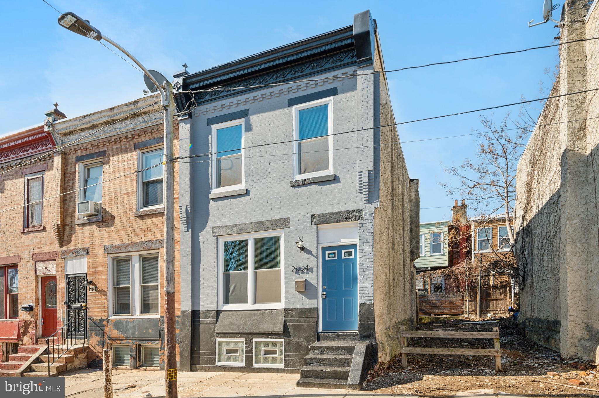 STRAWBERRY MANSION - Residential
