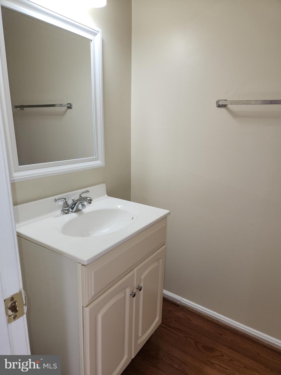 GLEN COVE - Residential