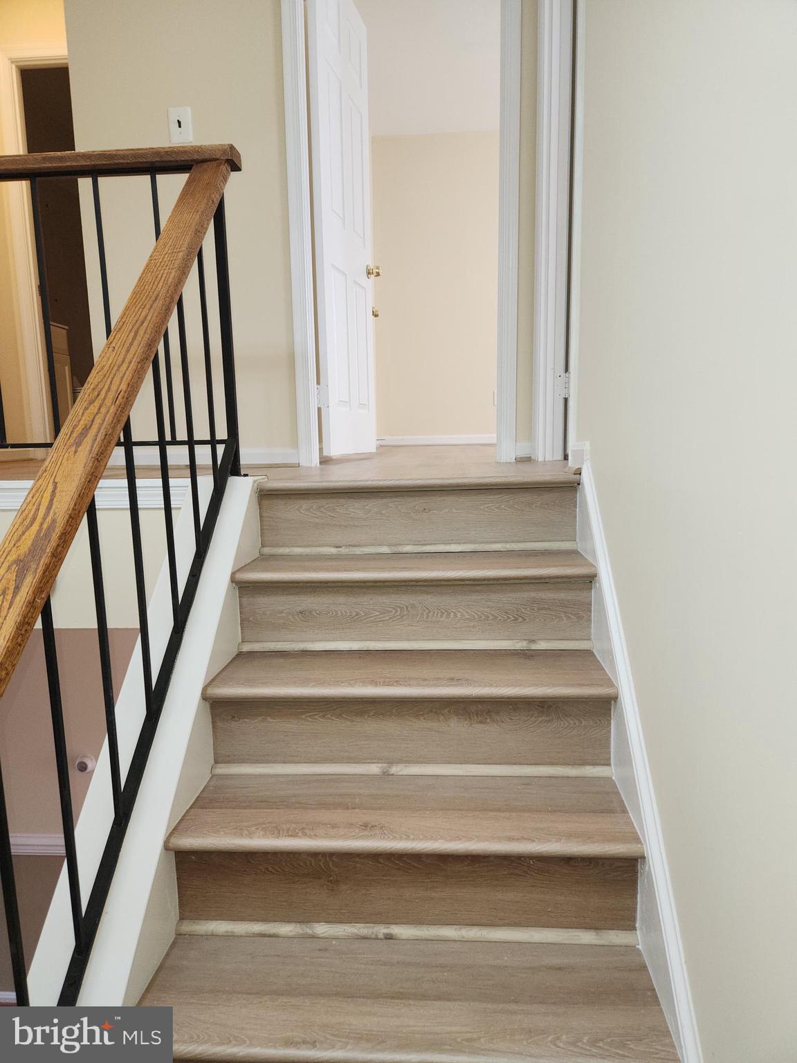 GLEN COVE - Residential