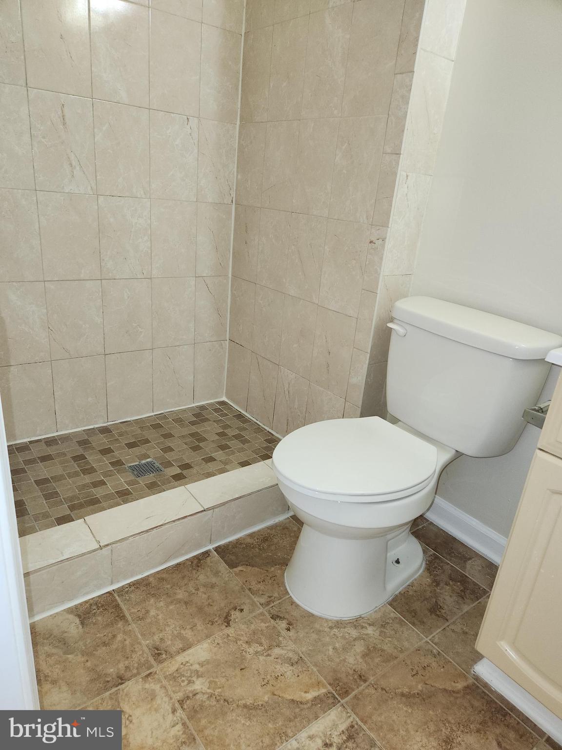 GLEN COVE - Residential