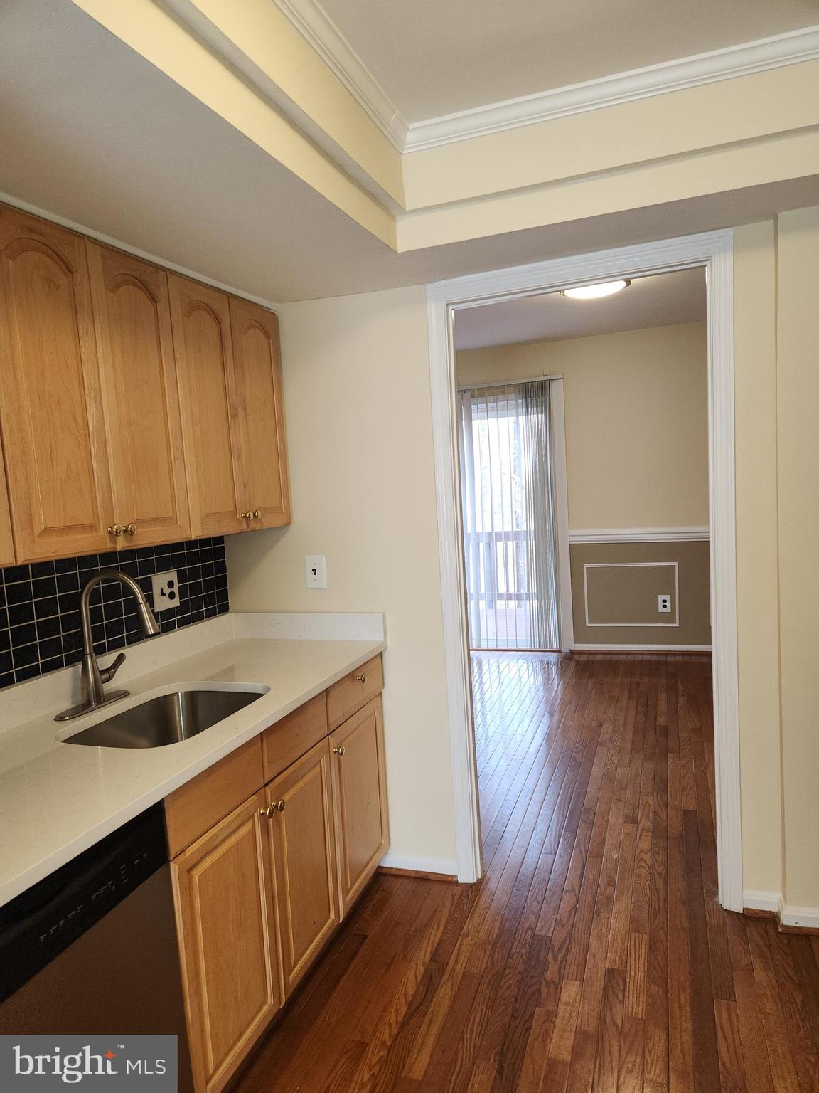 GLEN COVE - Residential