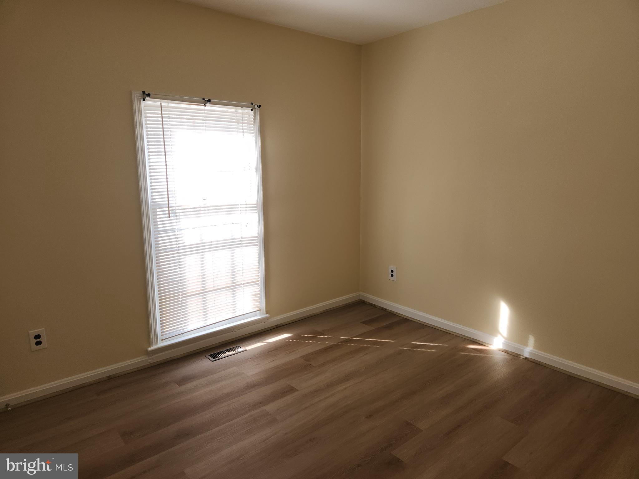 GLEN COVE - Residential