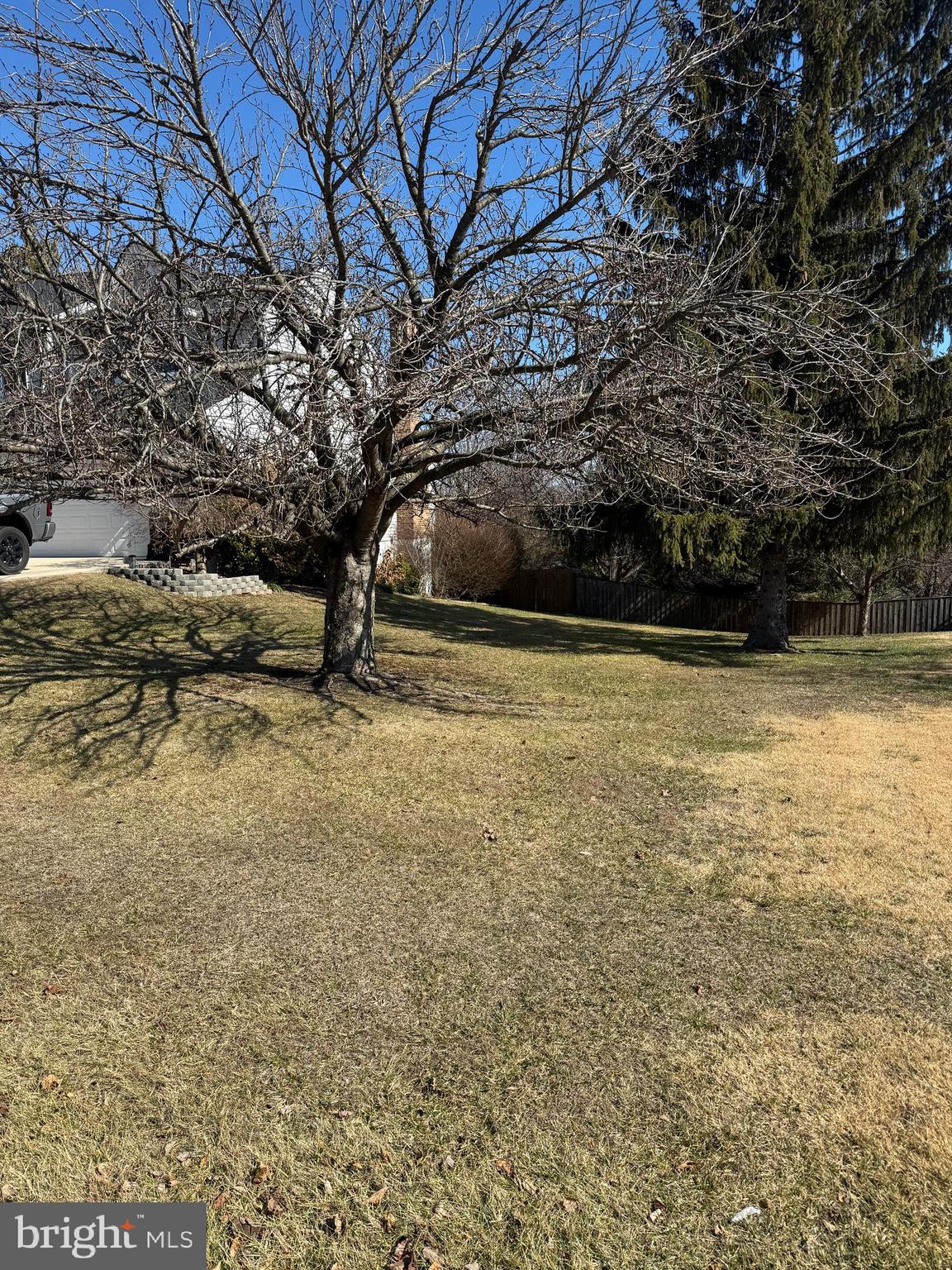 FAIRWAY MEADOWS - Residential