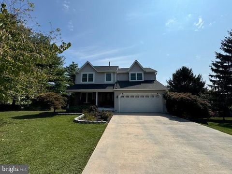 Homes For Sale - 614 Fair Meadows Boulevard<br/> HAGERSTOWN, MD 21740