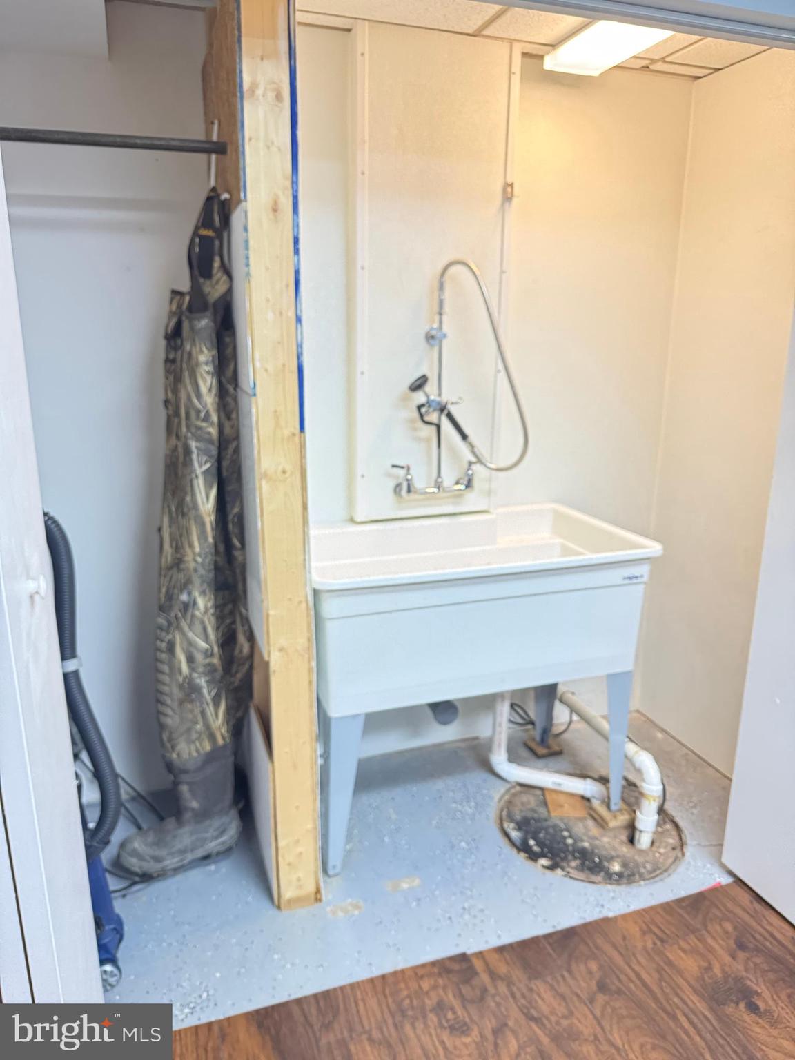 FAIRWAY MEADOWS - Residential