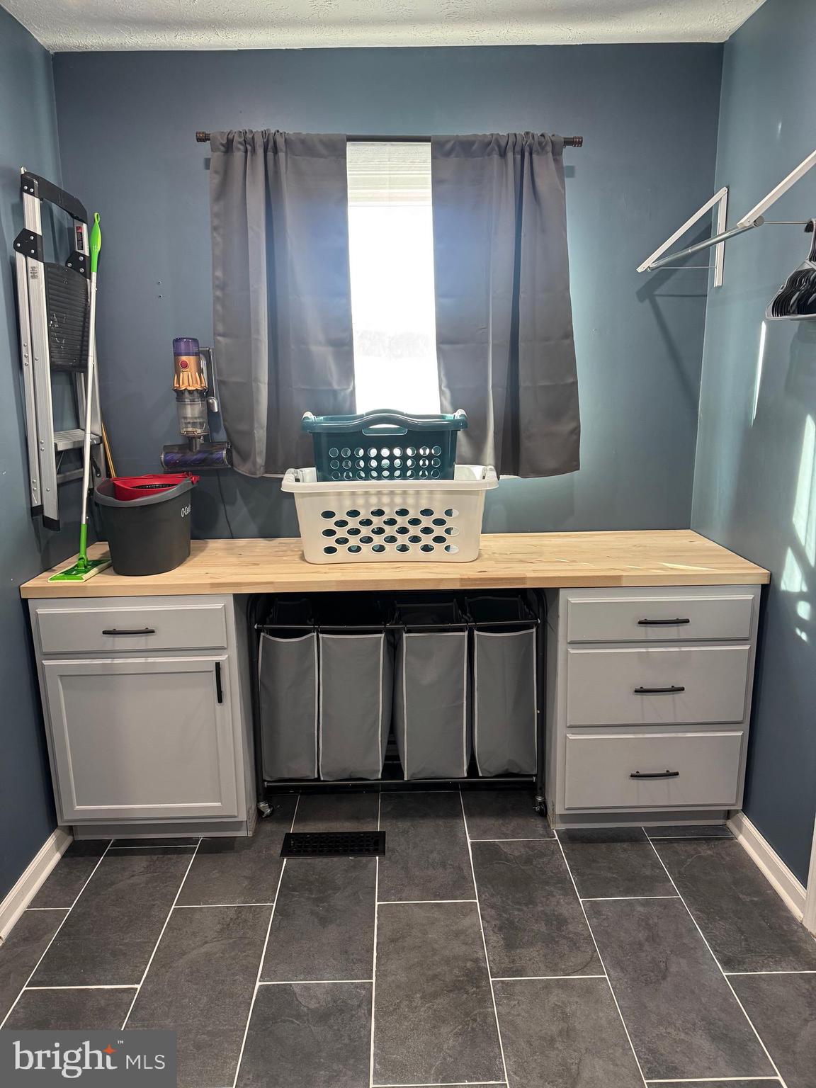 FAIRWAY MEADOWS - Residential