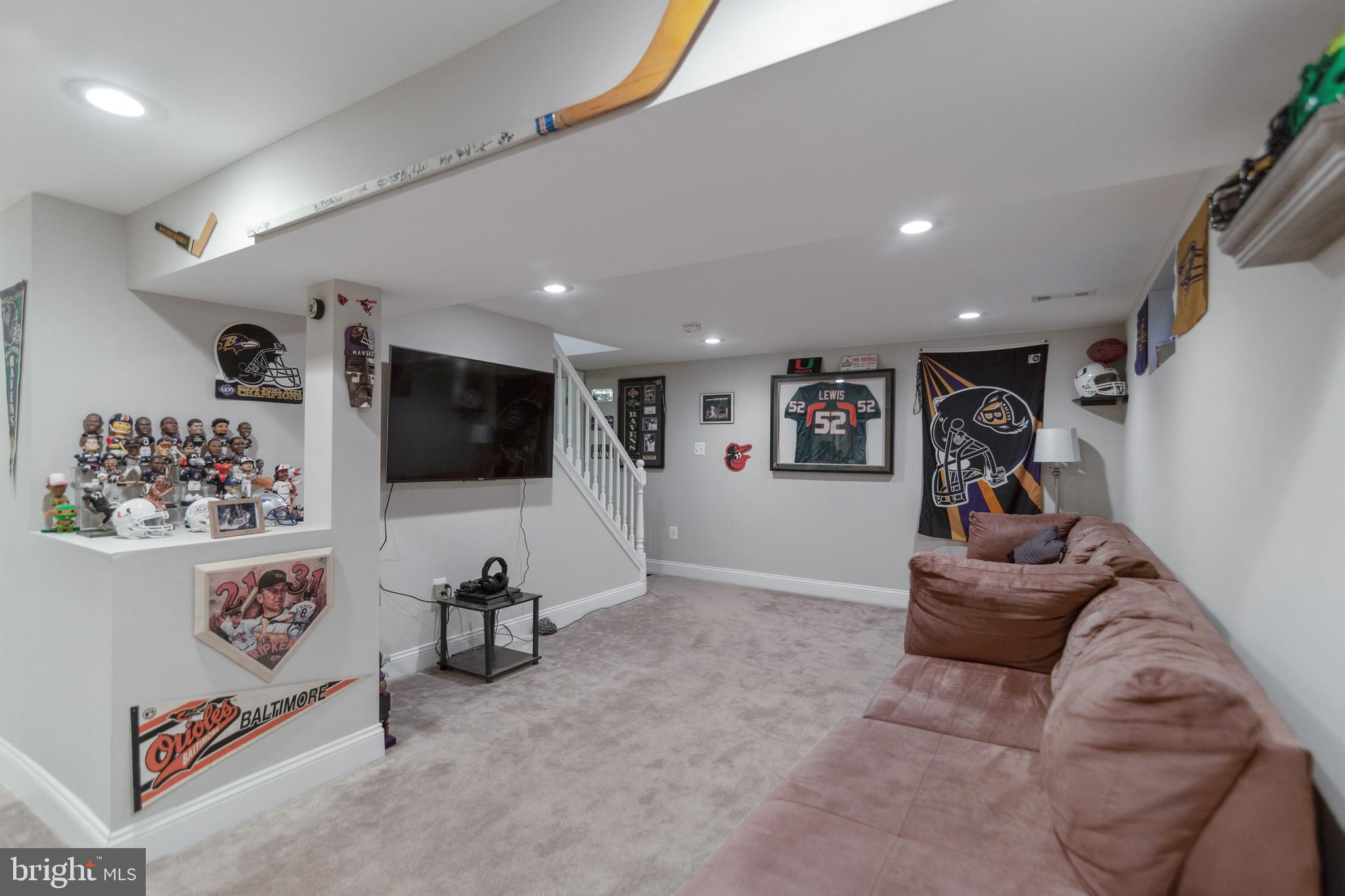 CATONSVILLE GARDENS - Residential