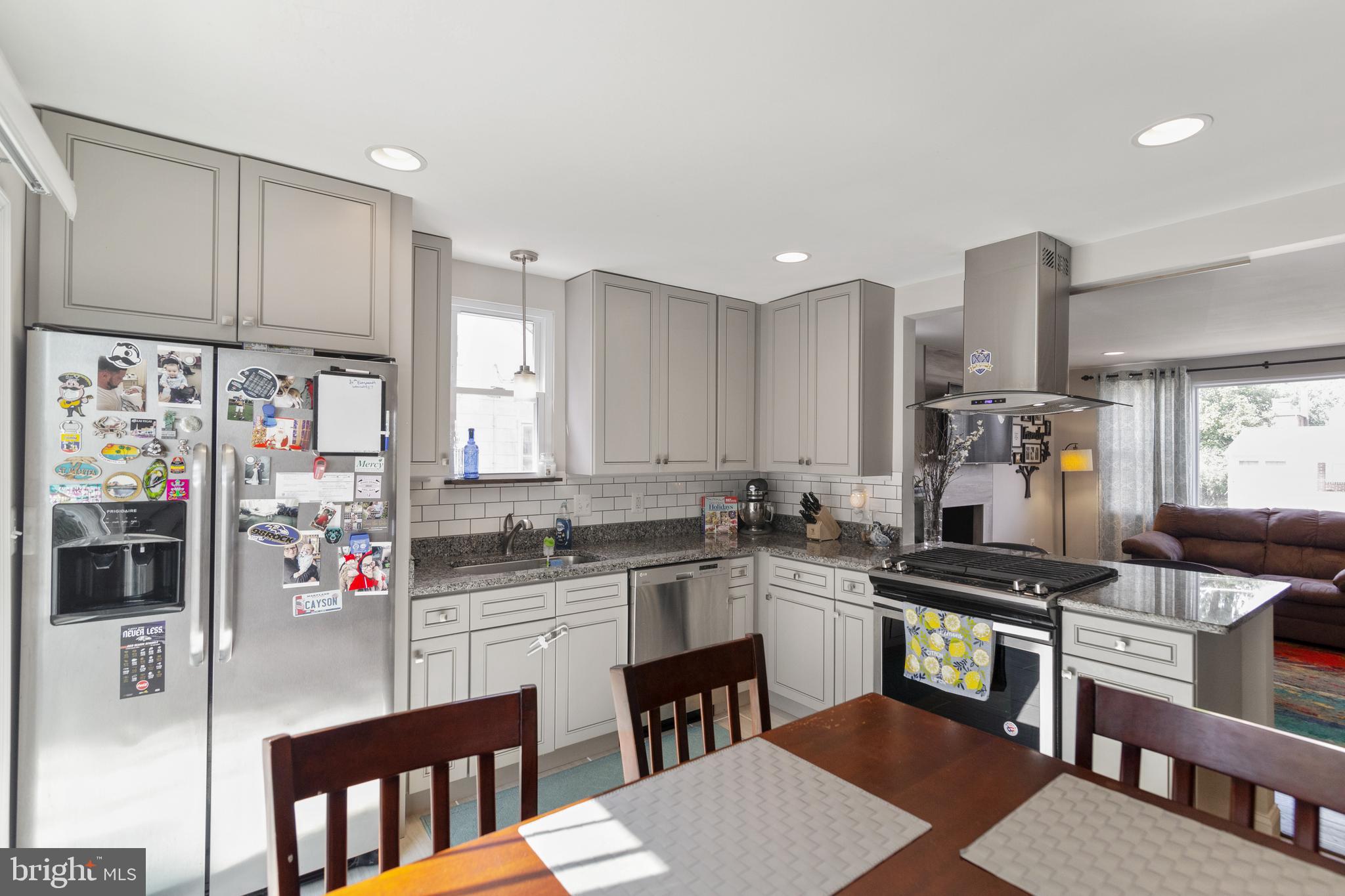 CATONSVILLE GARDENS - Residential