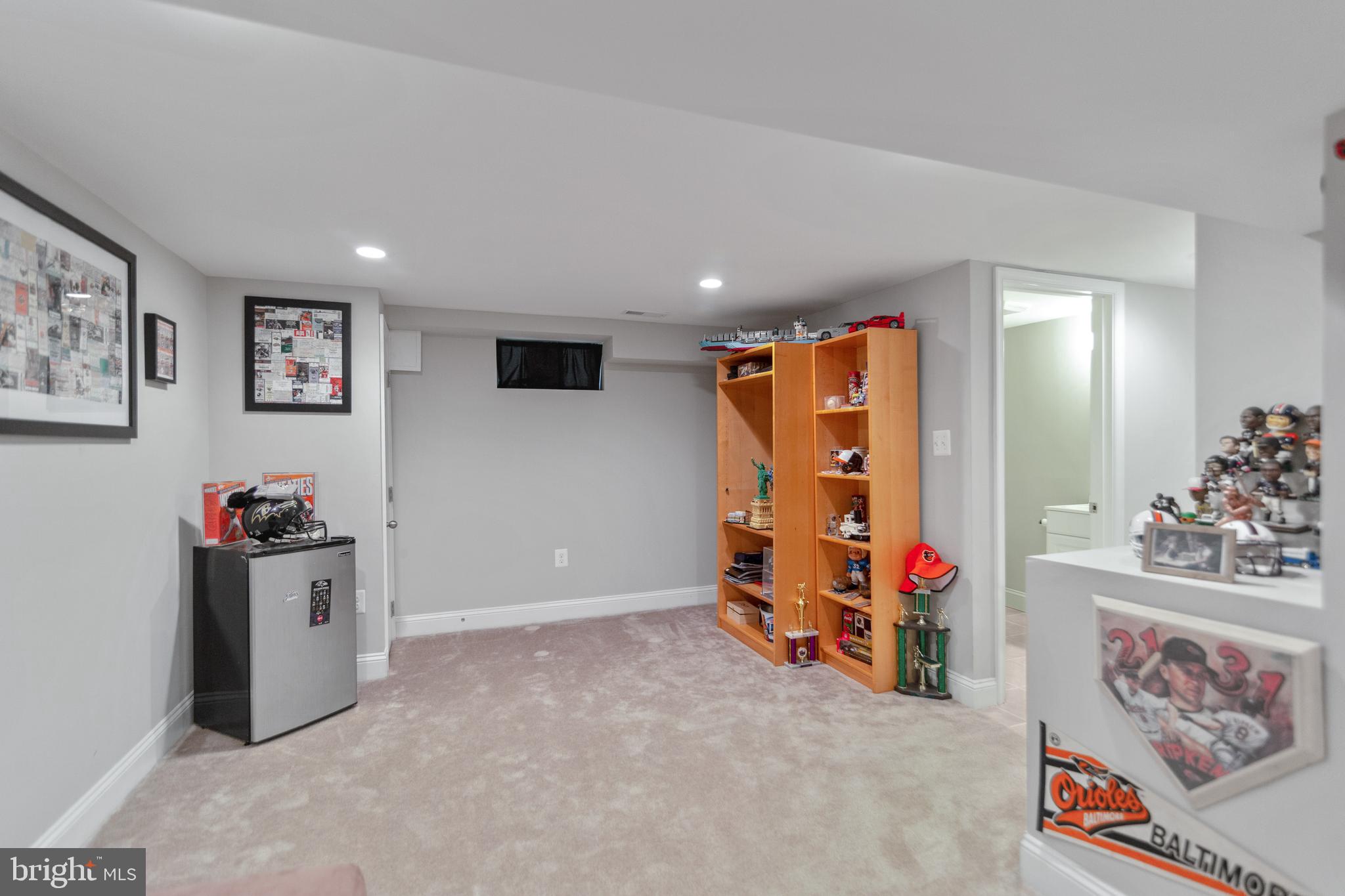 CATONSVILLE GARDENS - Residential