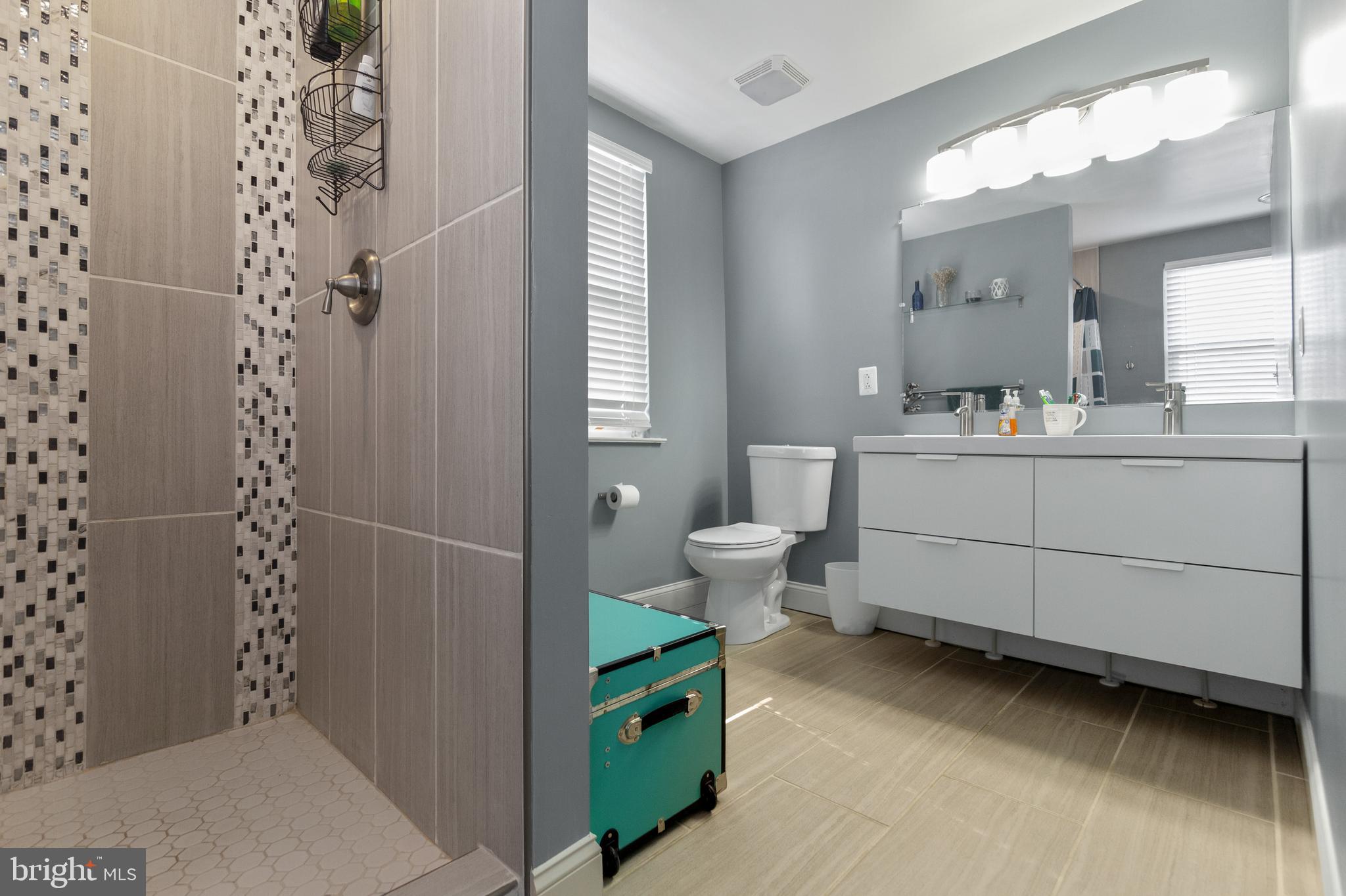 CATONSVILLE GARDENS - Residential