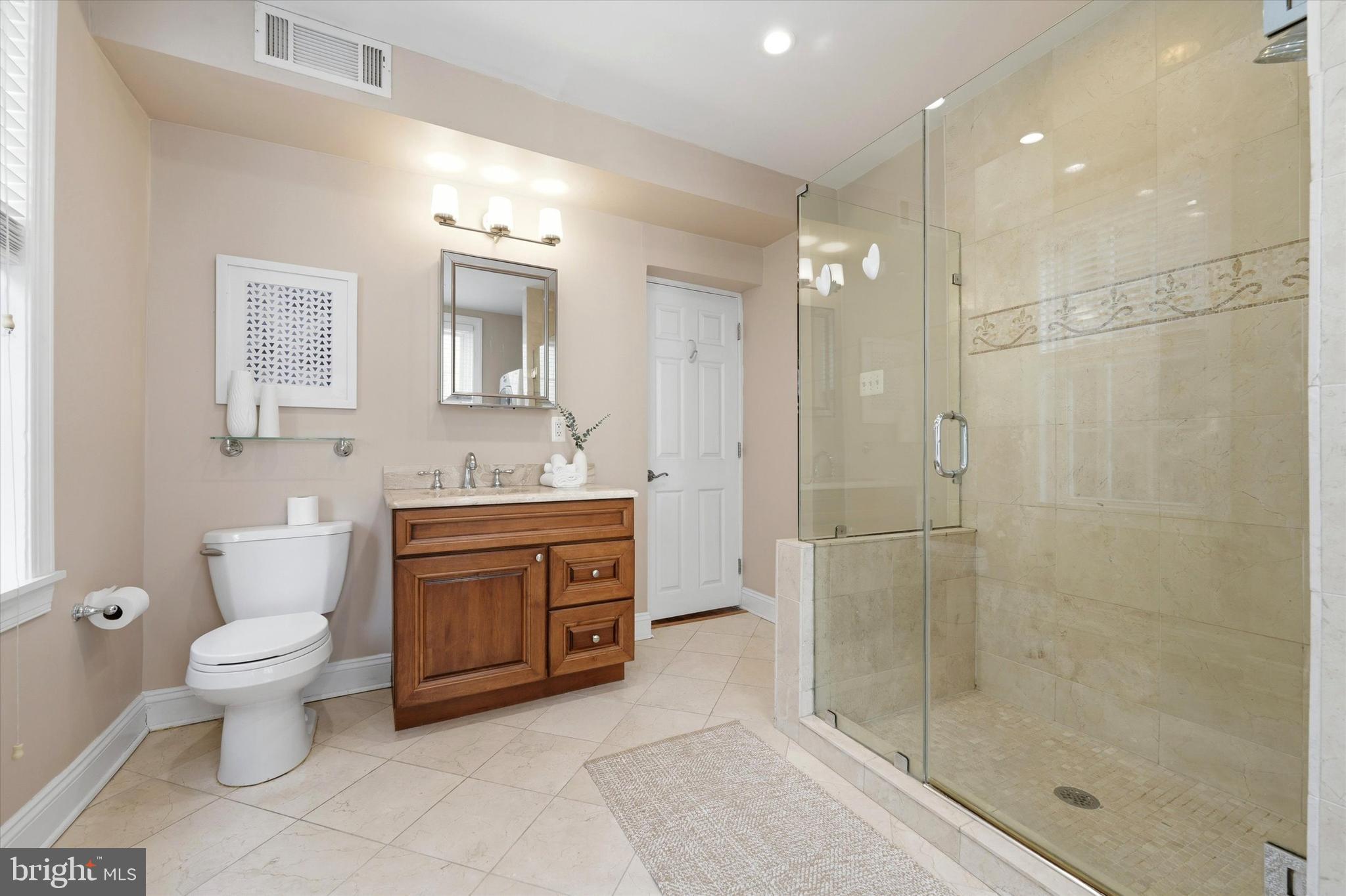 WASHINGTON SQ WEST - Residential