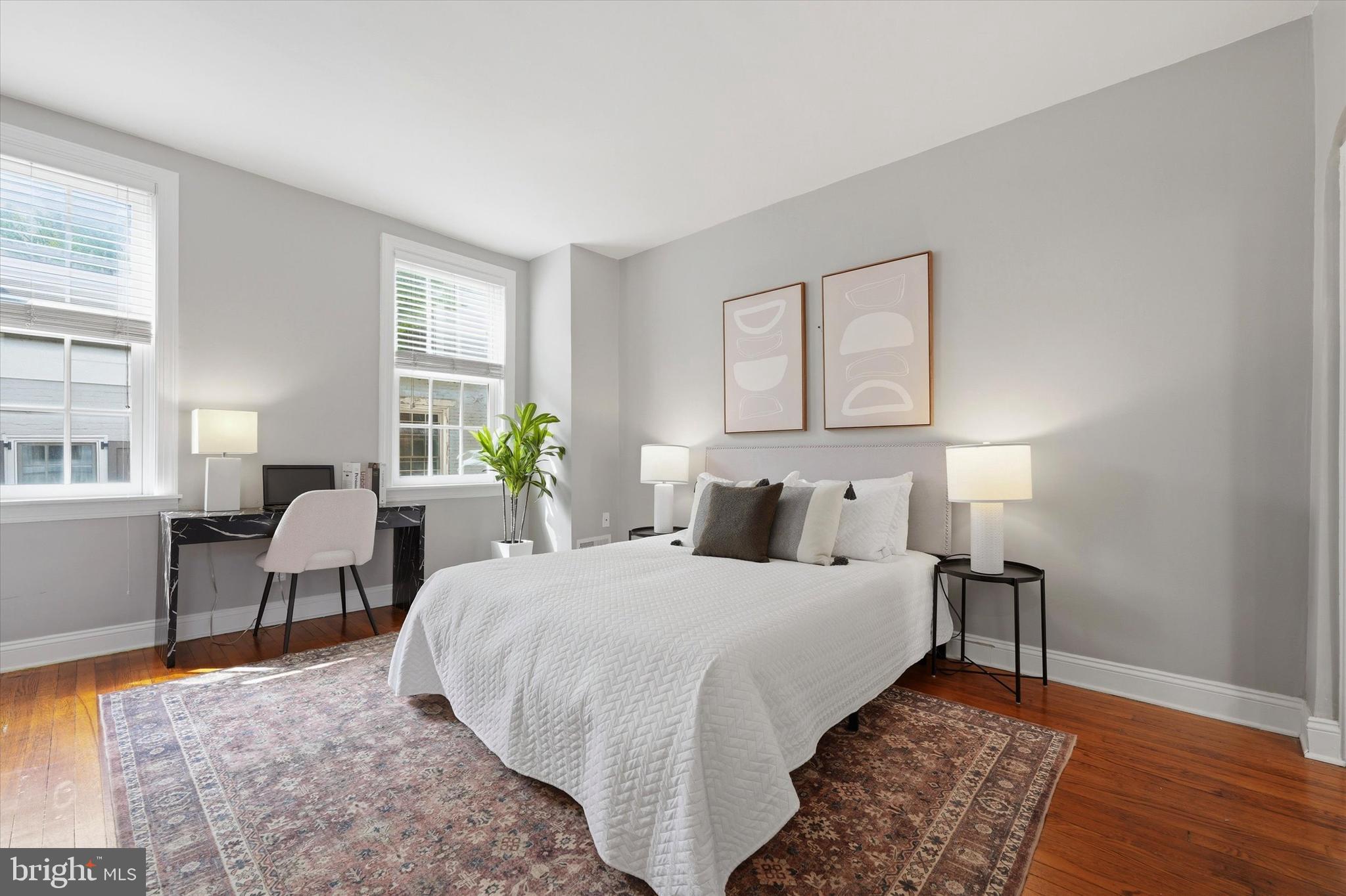 WASHINGTON SQ WEST - Residential