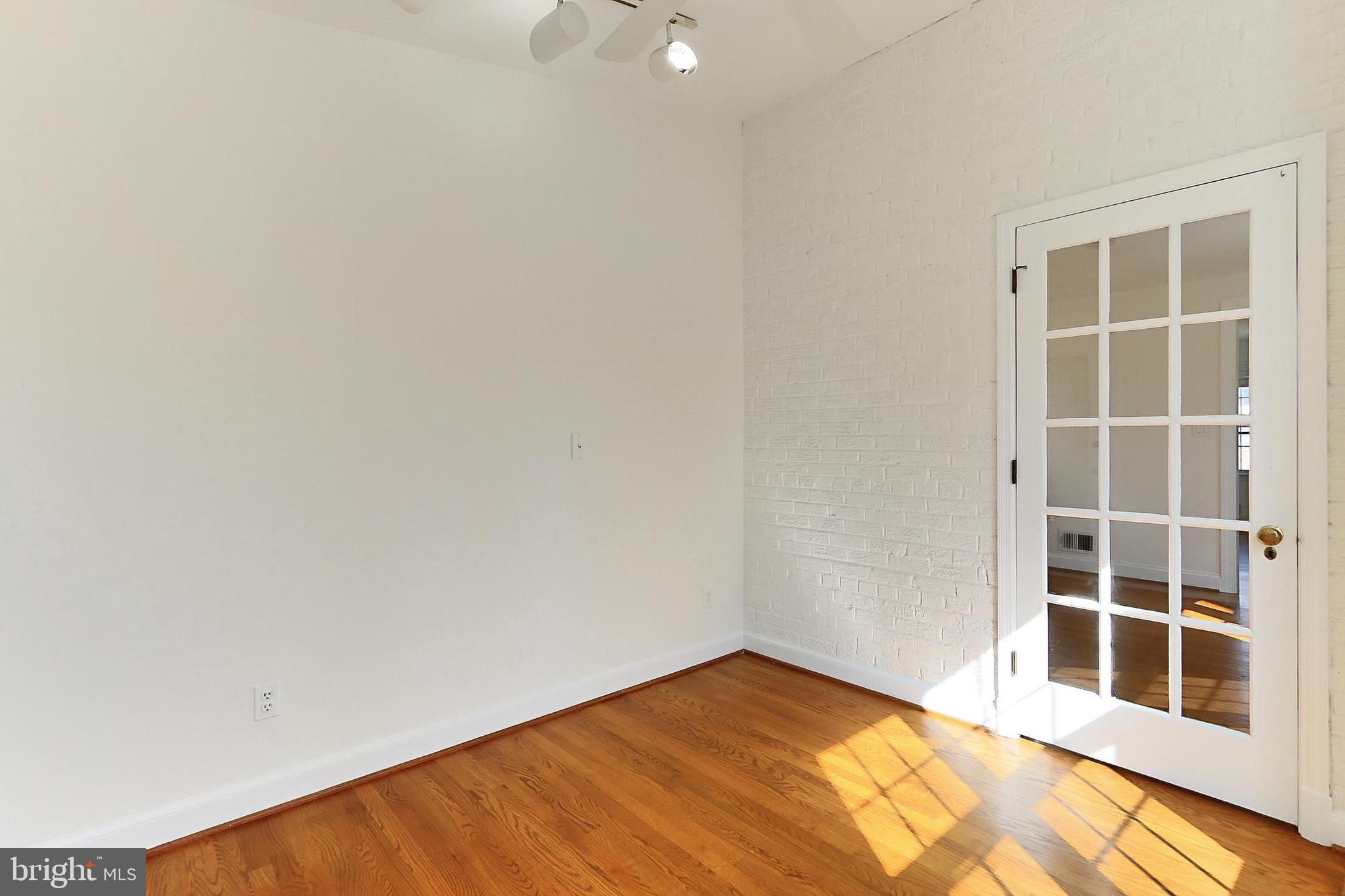 VIRGINIA FOREST - Residential