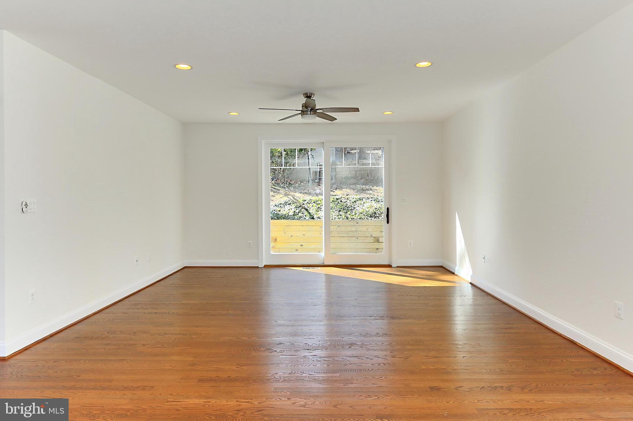 VIRGINIA FOREST - Residential