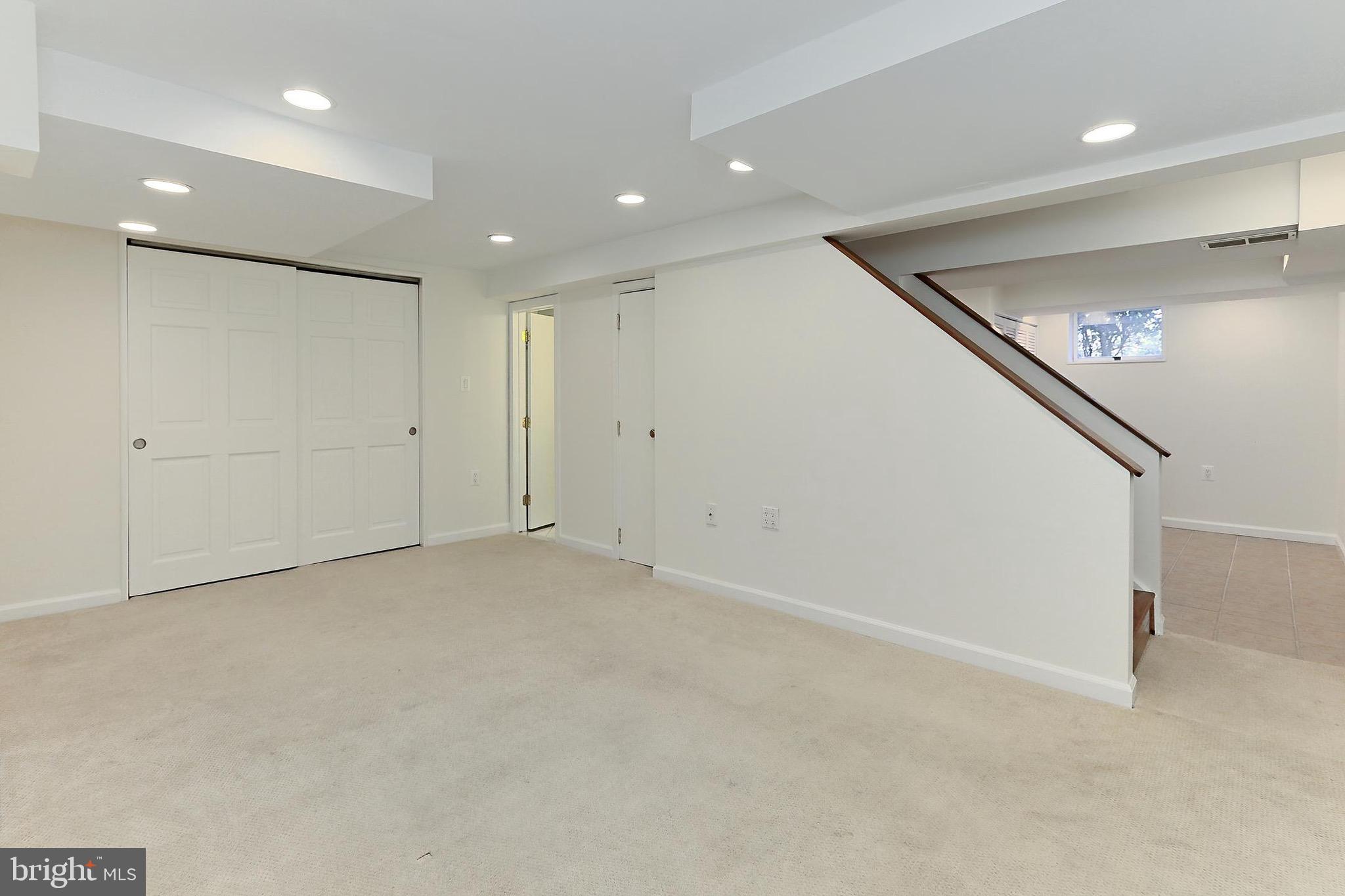 VIRGINIA FOREST - Residential