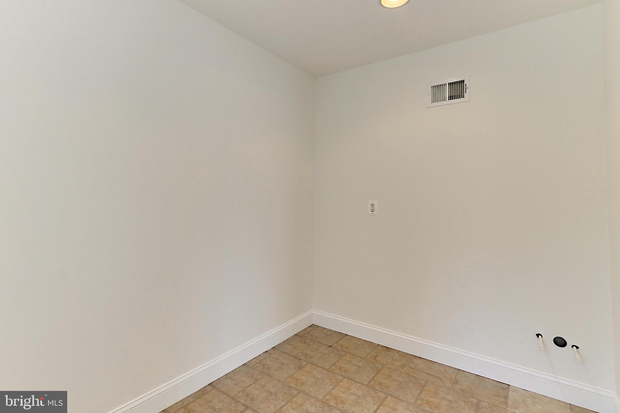 VIRGINIA FOREST - Residential