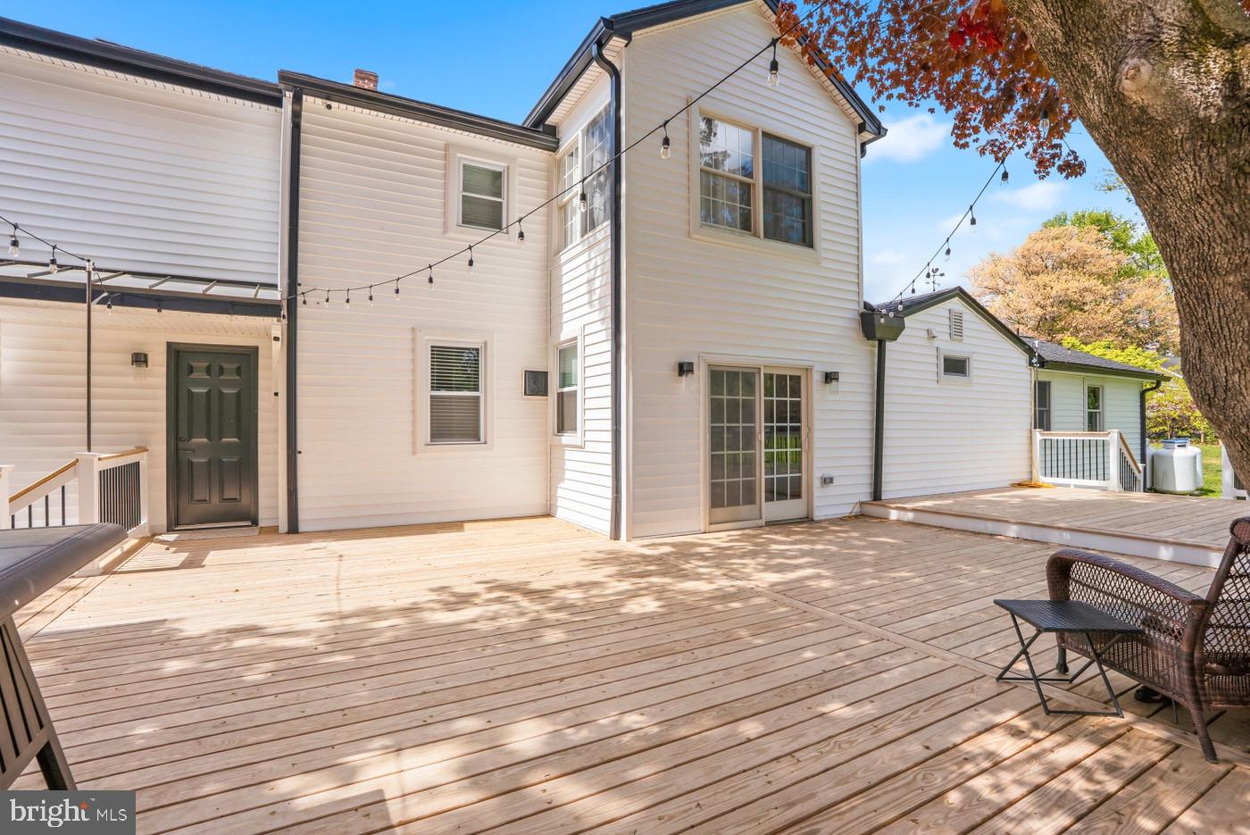 BLENHEIM MANOR - Residential