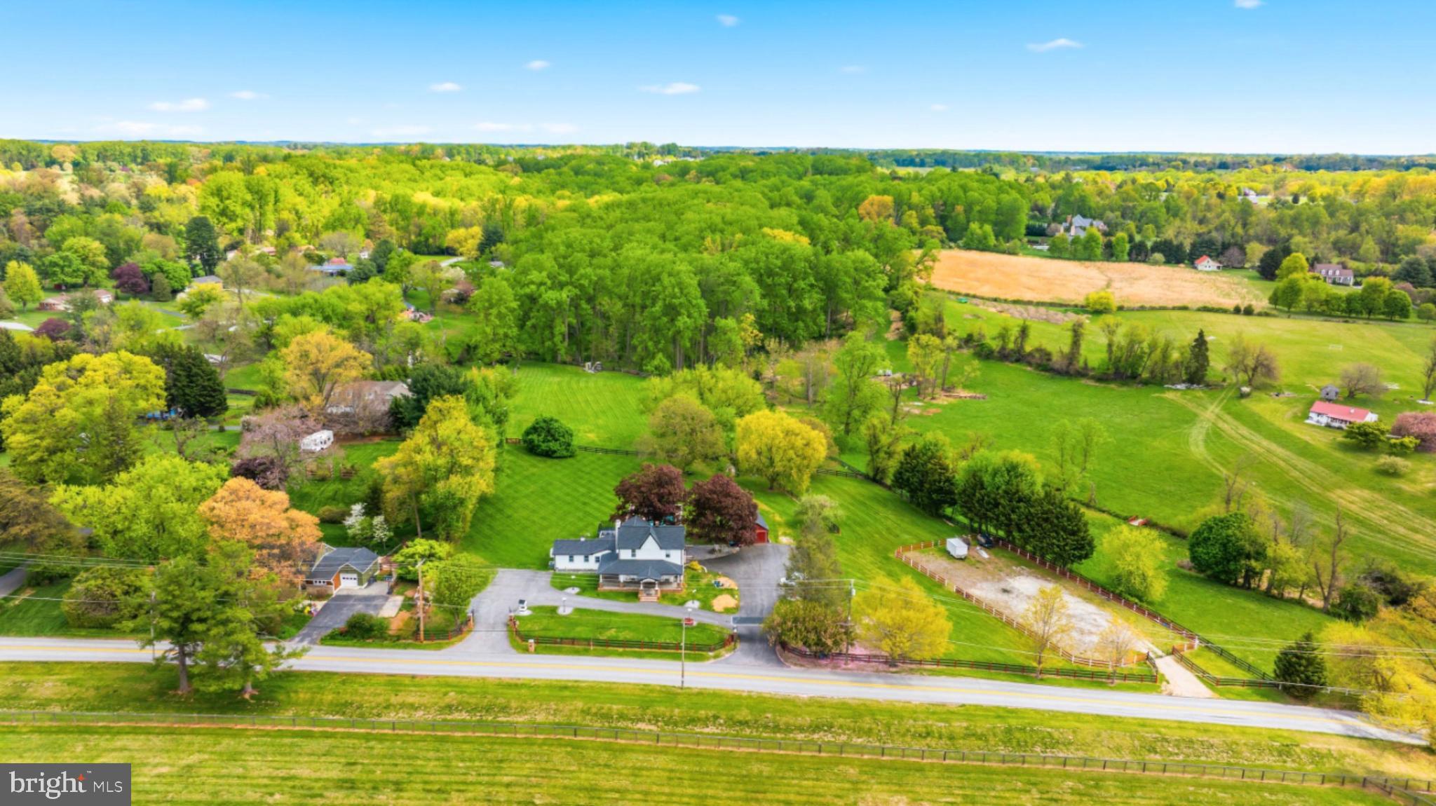 BLENHEIM MANOR - Residential