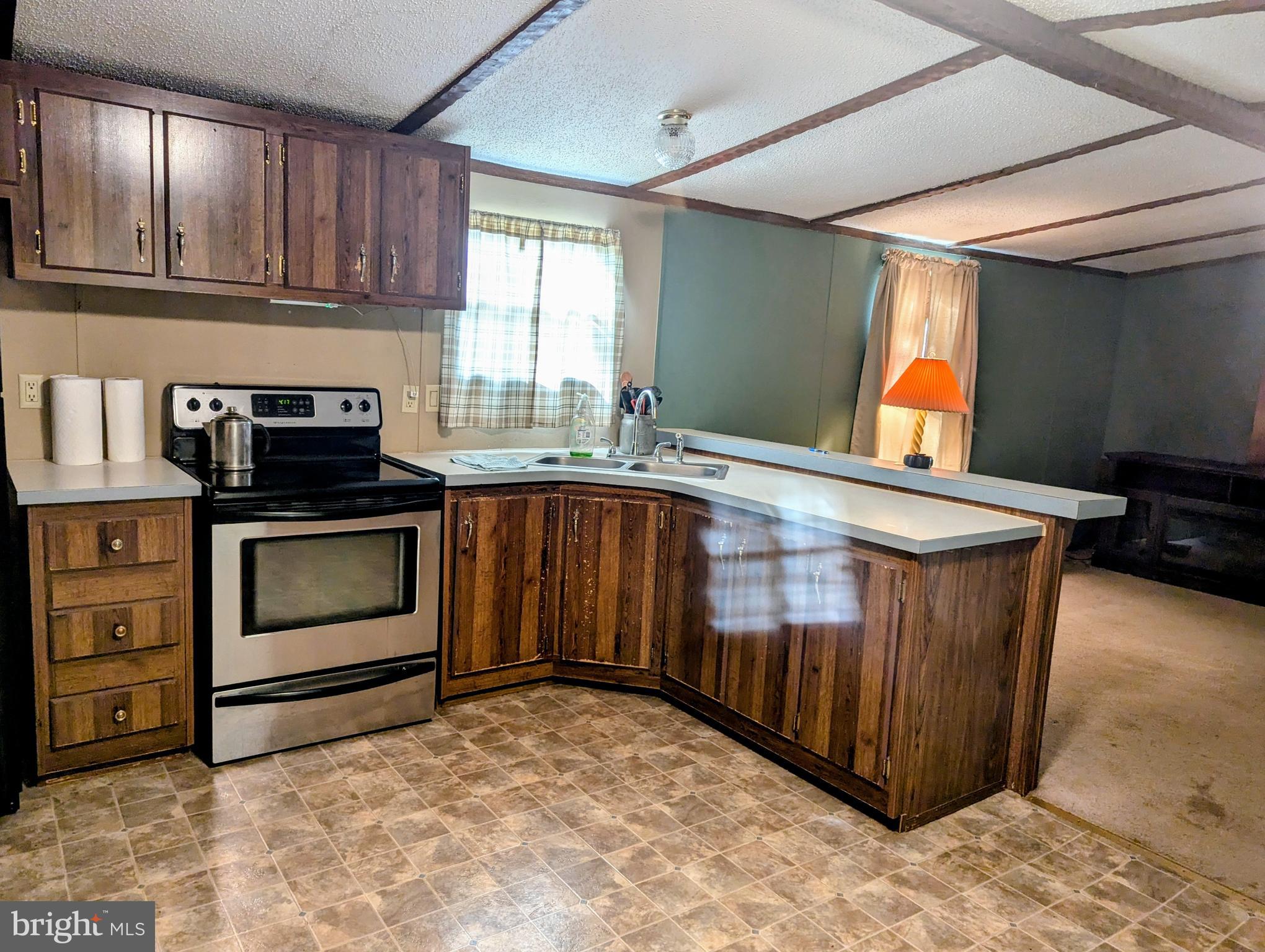 HOLLY HILL ESTATES - Residential