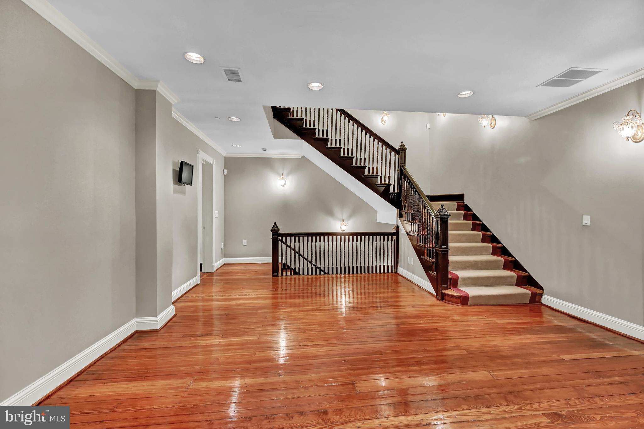 MOUNT VERNON - Residential