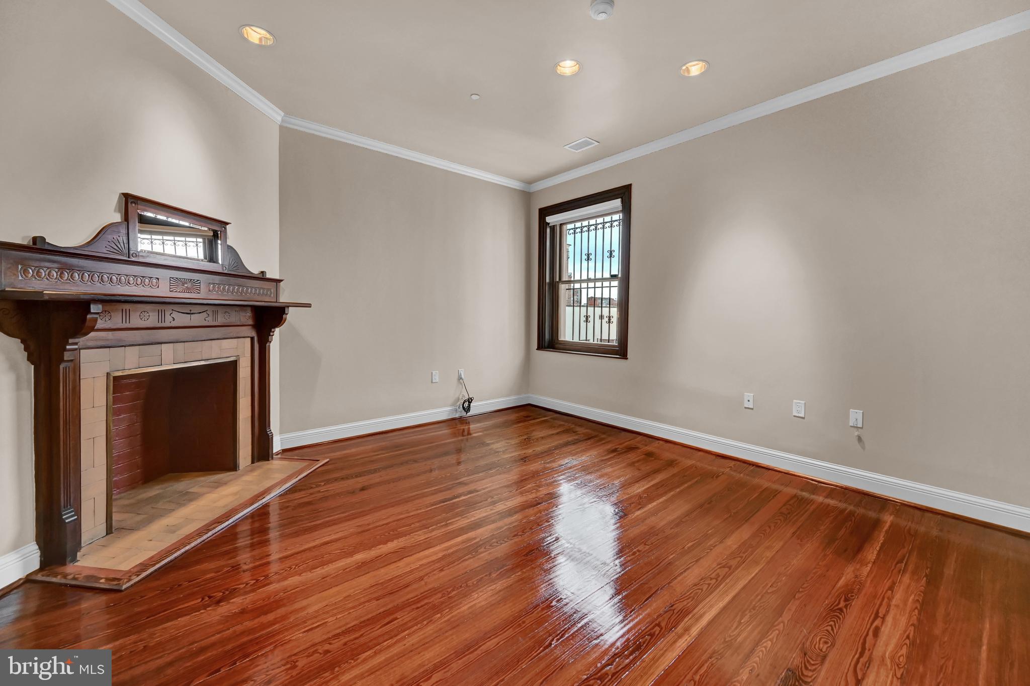 MOUNT VERNON - Residential