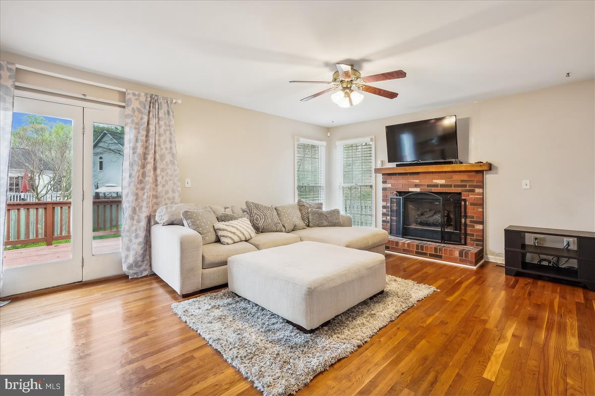 RED ROSE VILLAGE - Residential