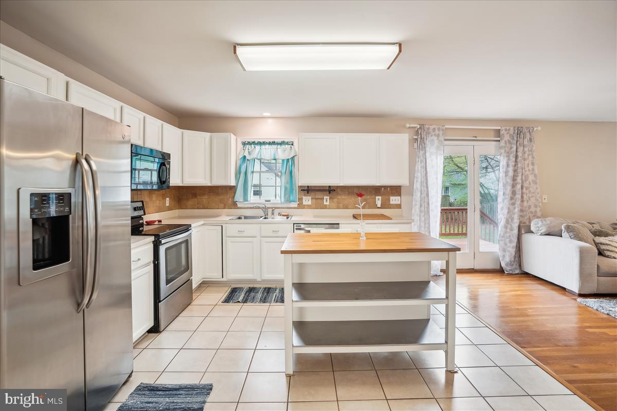 RED ROSE VILLAGE - Residential