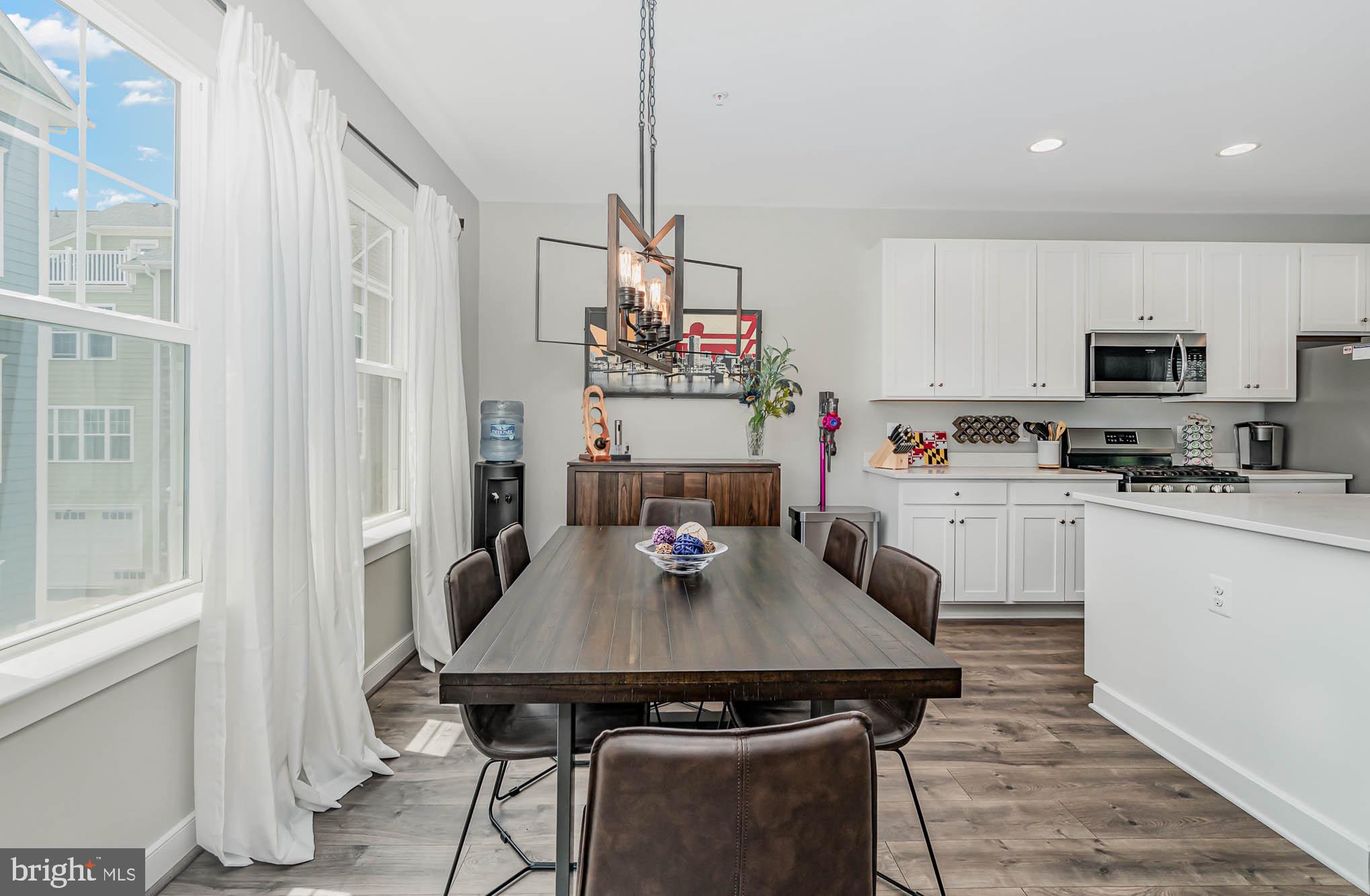 TOWSON MANOR VILLAGE - Residential