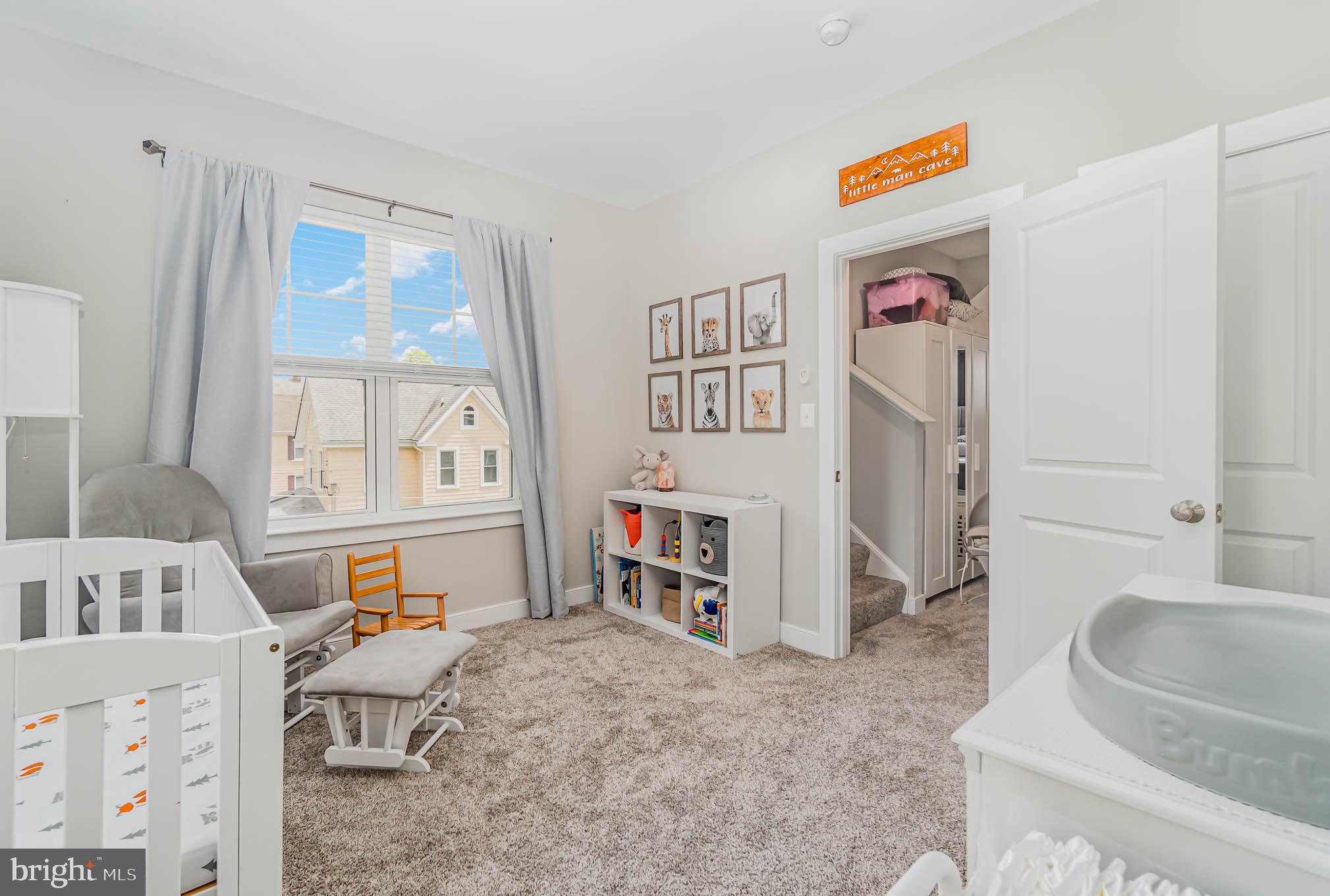 TOWSON MANOR VILLAGE - Residential