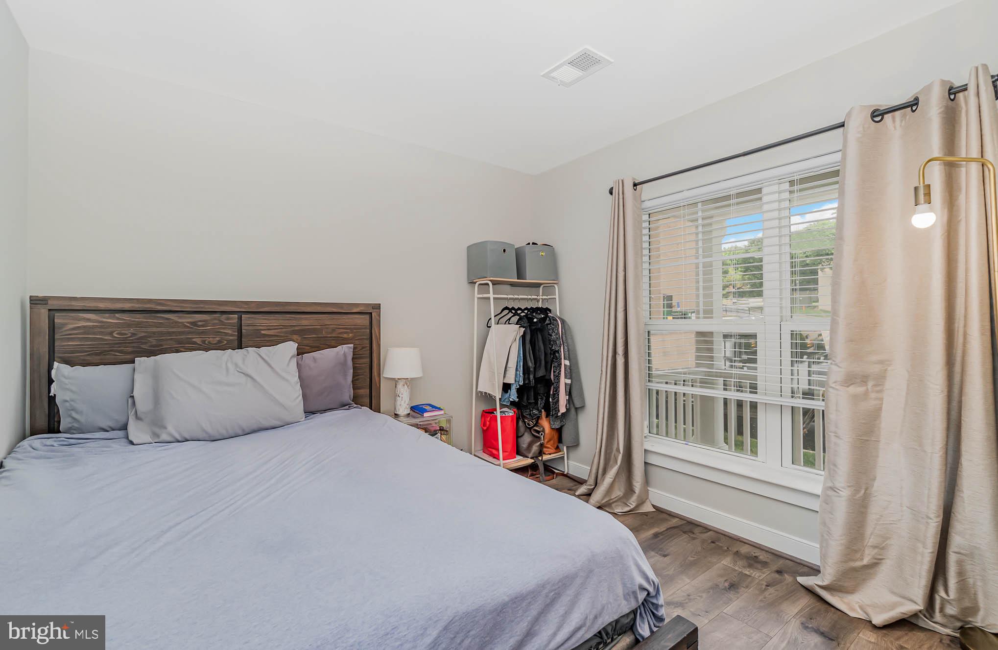 TOWSON MANOR VILLAGE - Residential