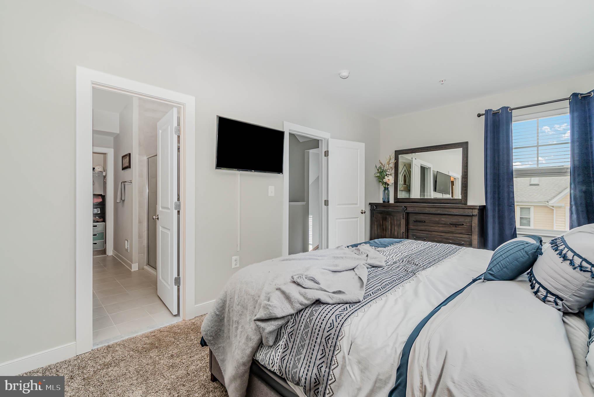 TOWSON MANOR VILLAGE - Residential