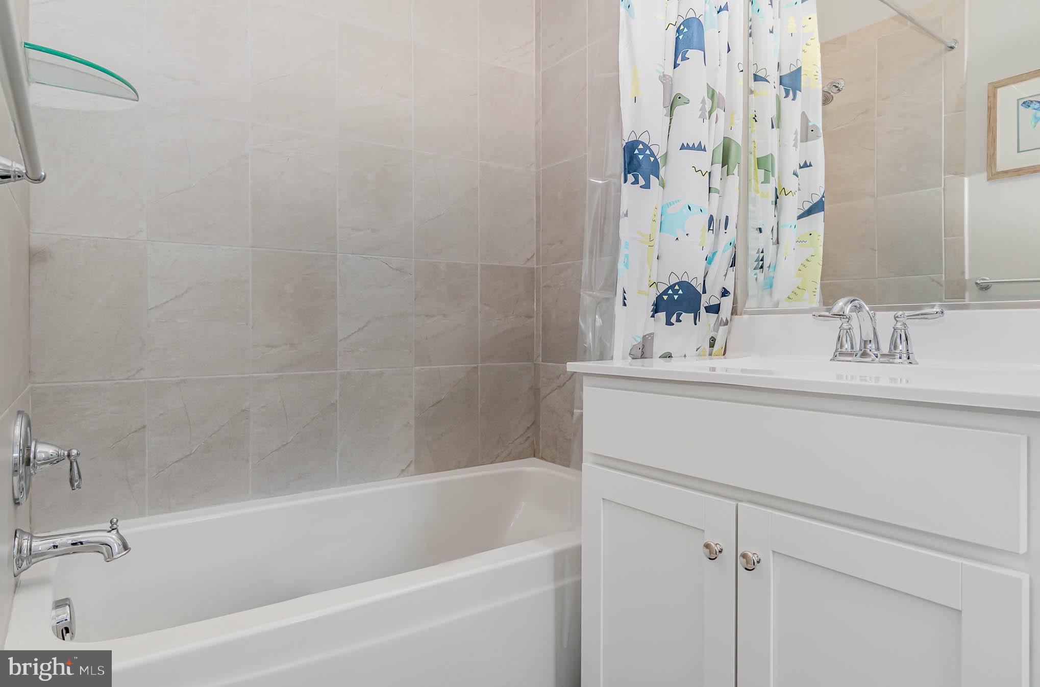 TOWSON MANOR VILLAGE - Residential