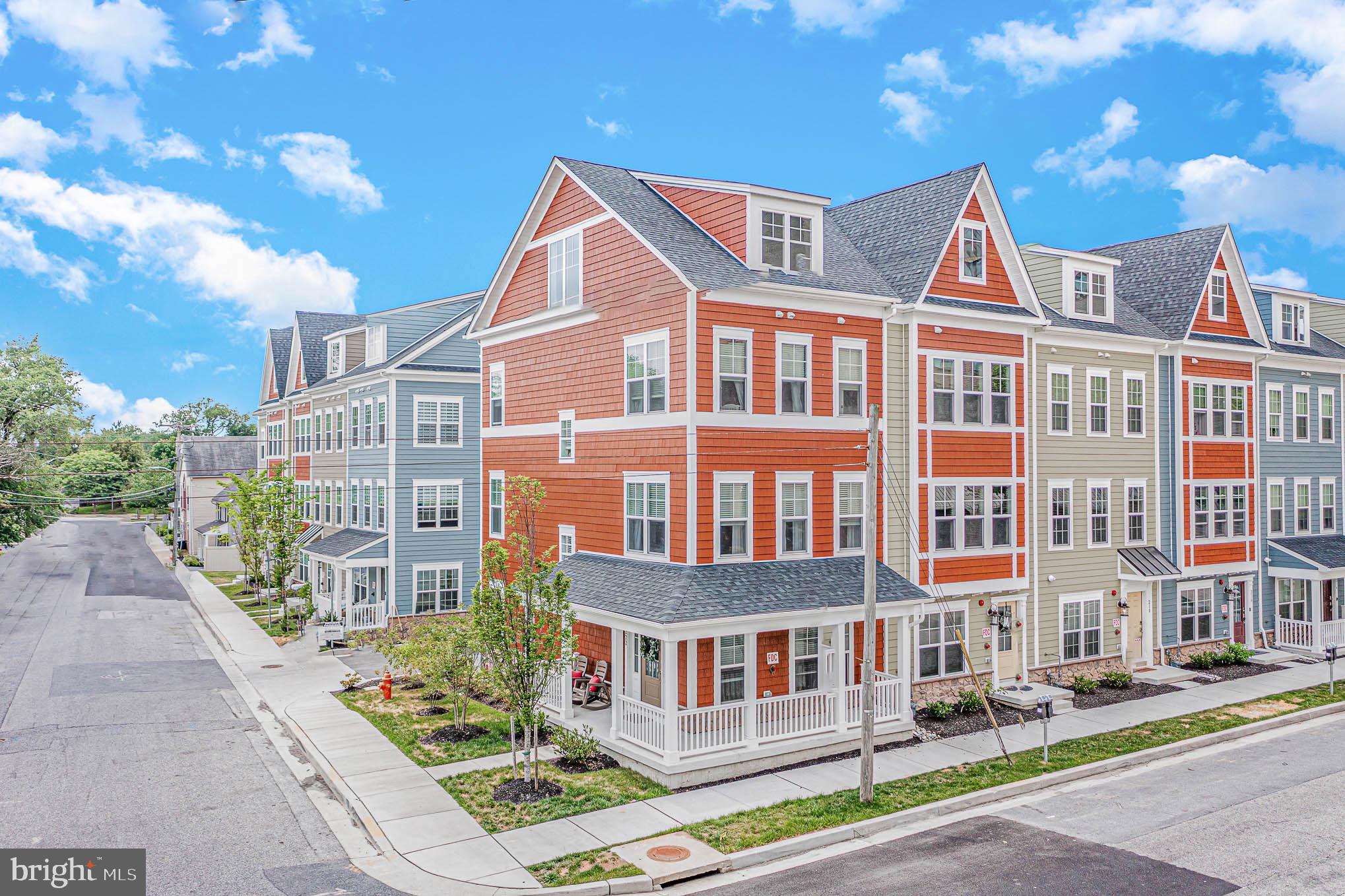 TOWSON MANOR VILLAGE - Residential