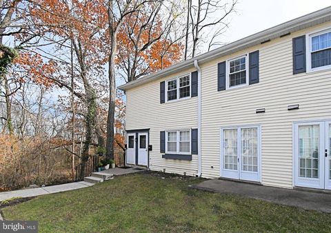 1302 YARDLEY CMNS YARDLEY PA 19067