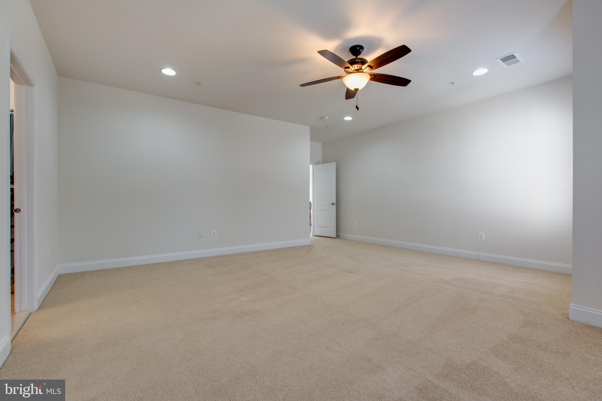 ARUNDEL PRESERVE - Residential Lease