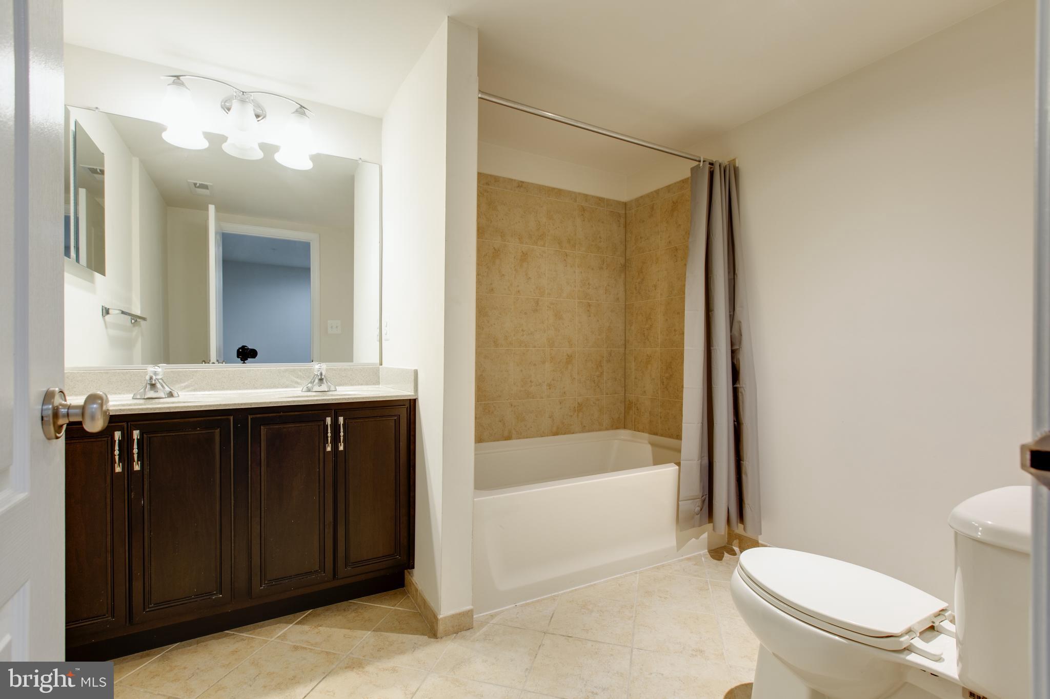 ARUNDEL PRESERVE - Residential Lease