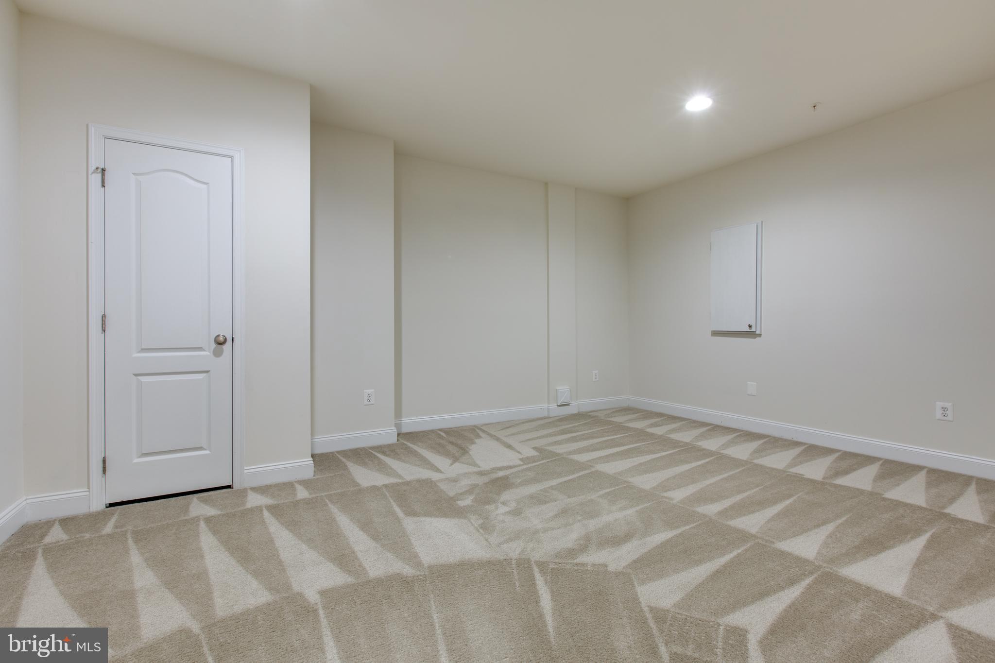 ARUNDEL PRESERVE - Residential Lease