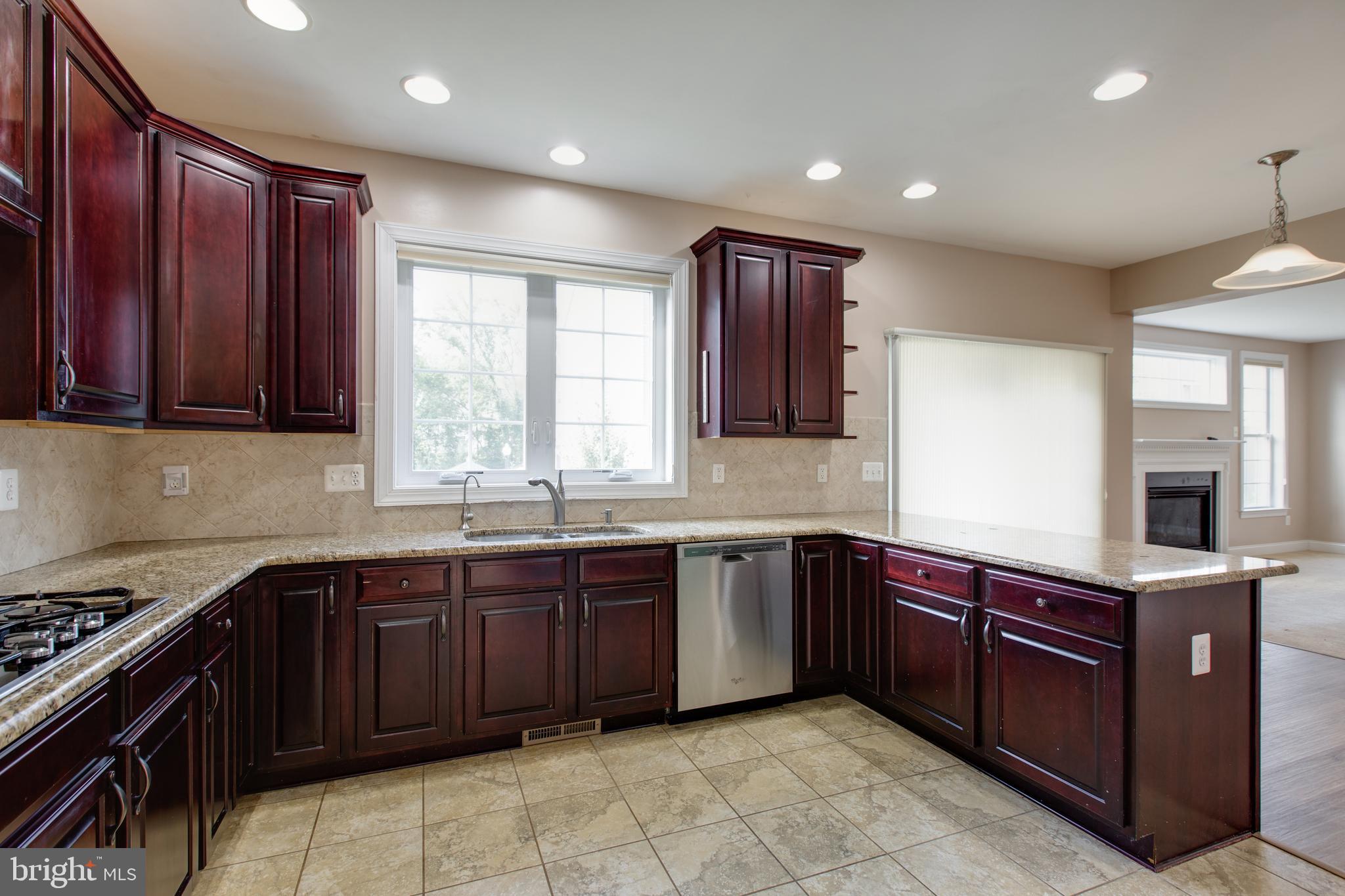 ARUNDEL PRESERVE - Residential Lease