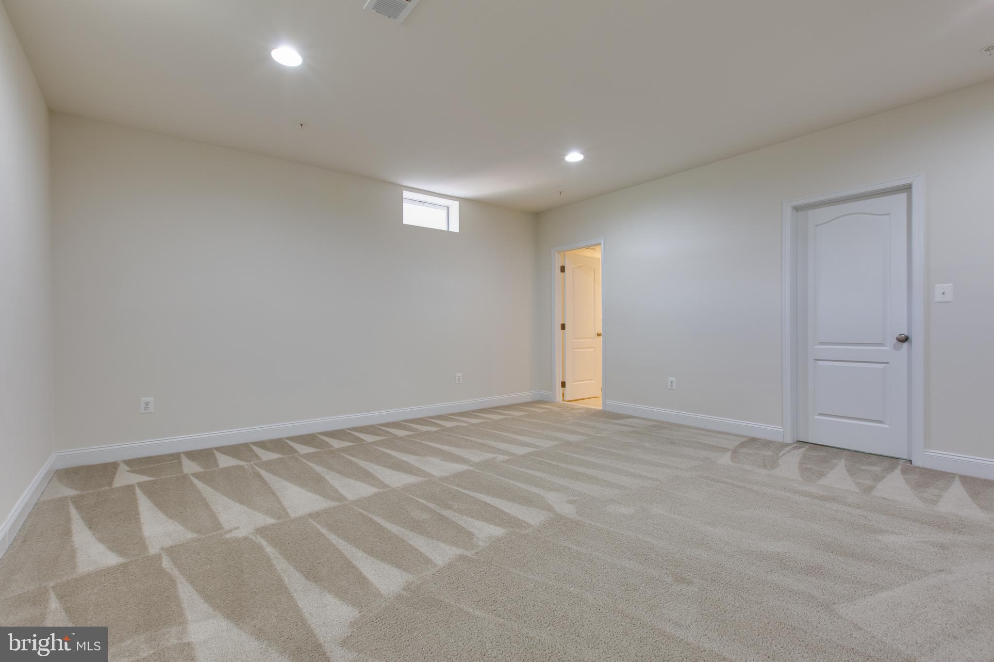 ARUNDEL PRESERVE - Residential Lease