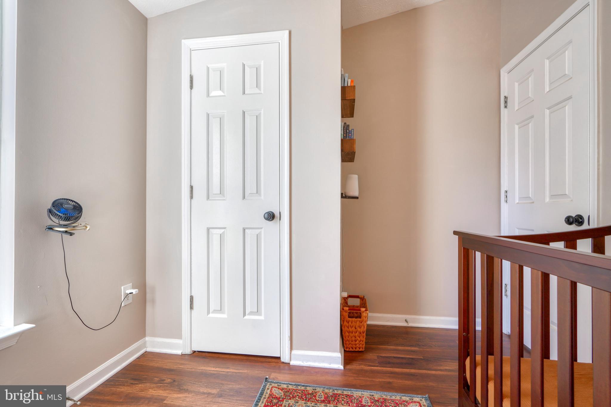 BRENTWOOD CONDO - Residential